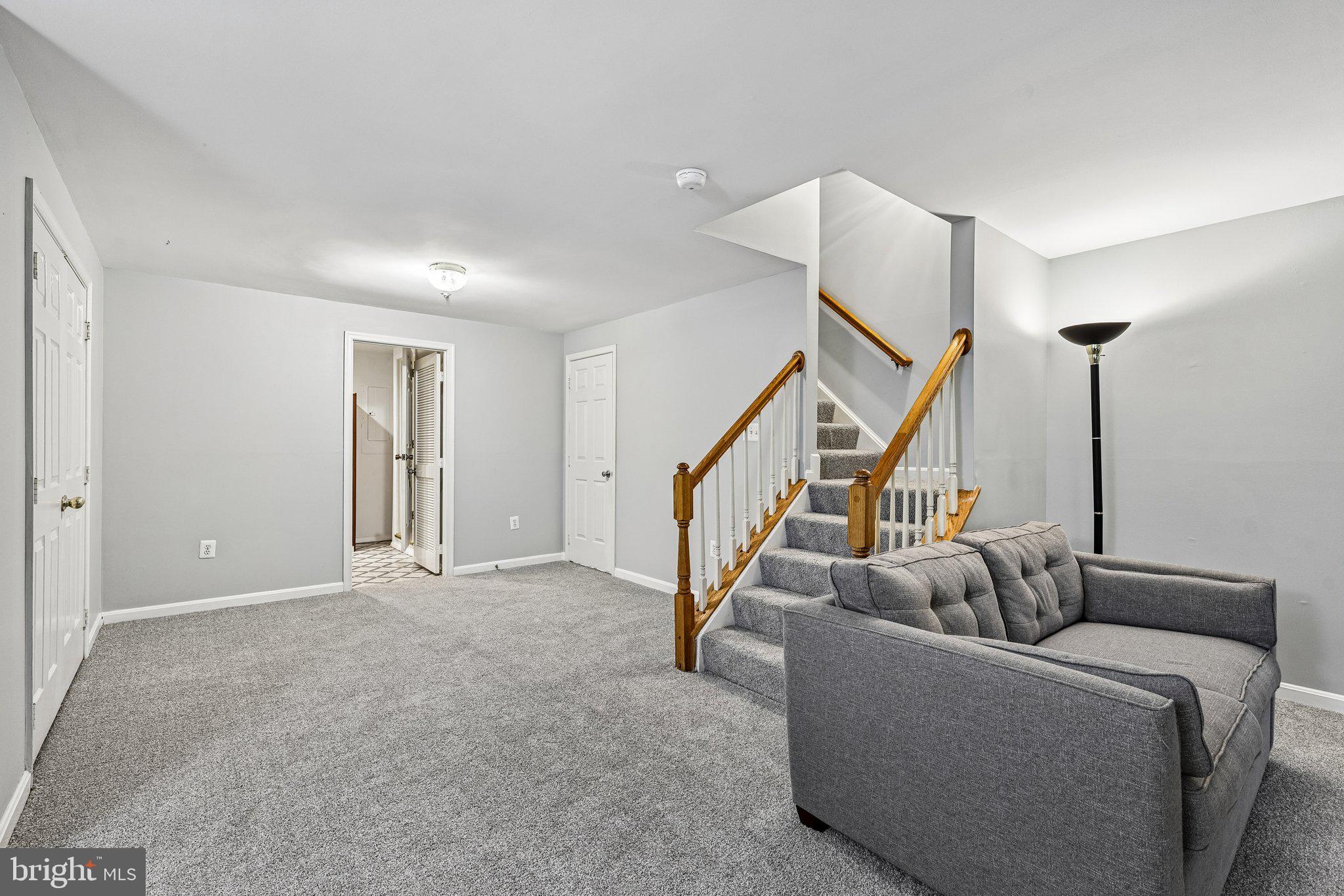 DIAMOND PROPERTY - Residential