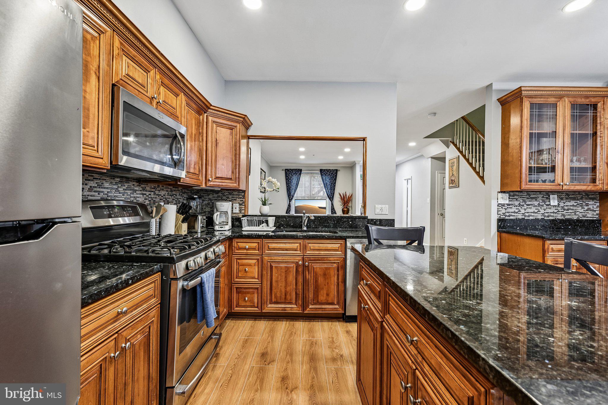 DIAMOND PROPERTY - Residential
