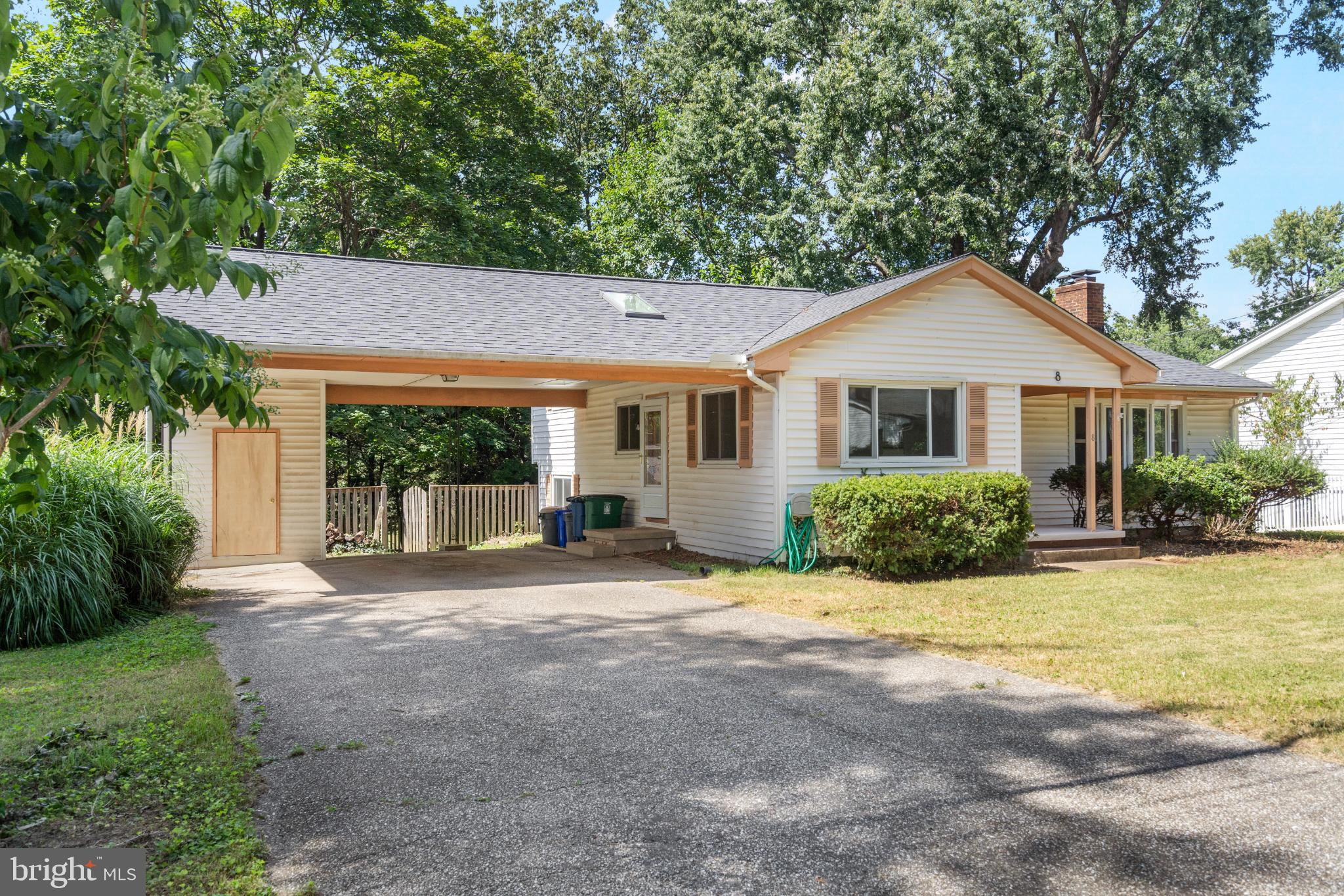 ADMIRAL HEIGHTS - Residential