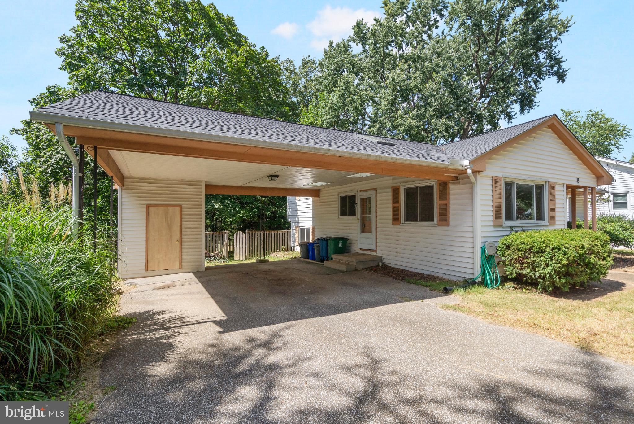 ADMIRAL HEIGHTS - Residential