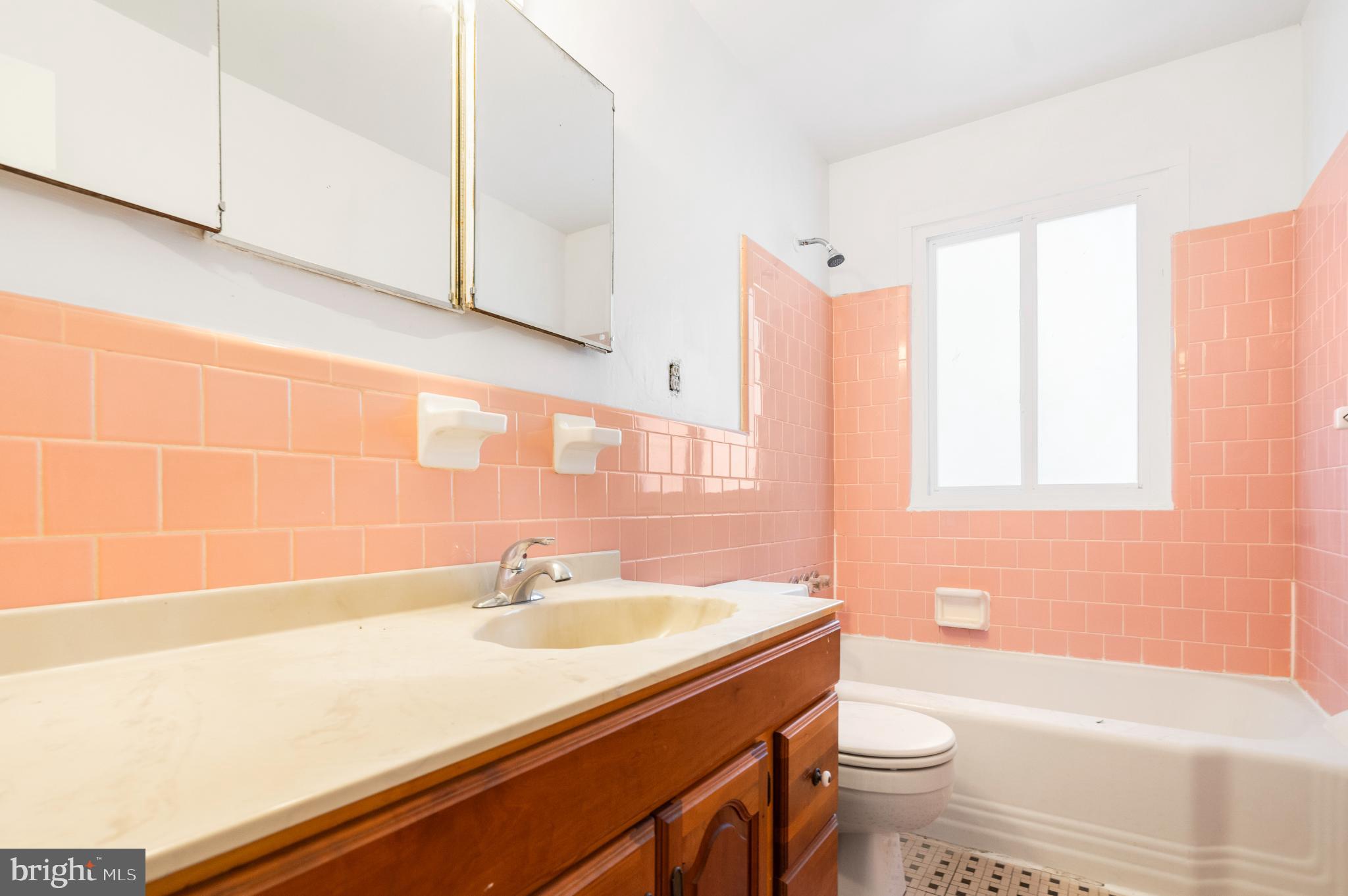 ADMIRAL HEIGHTS - Residential