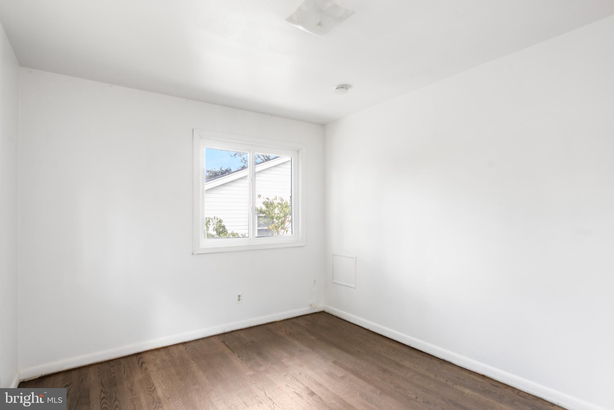 ADMIRAL HEIGHTS - Residential