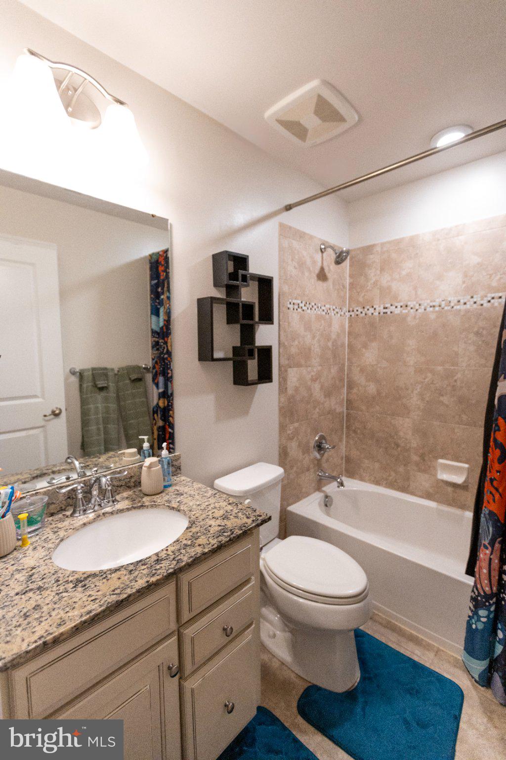 PKWY AT SOUTHRIDGE - Residential