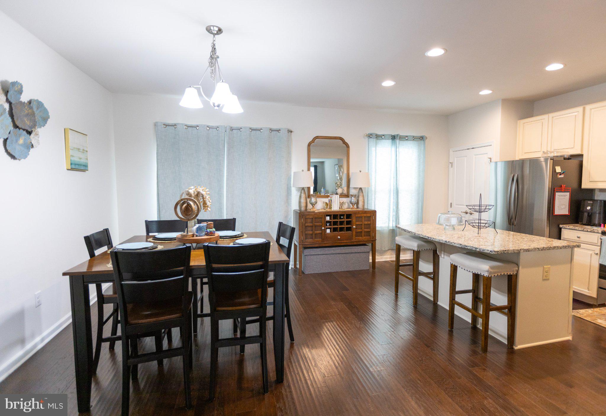PKWY AT SOUTHRIDGE - Residential