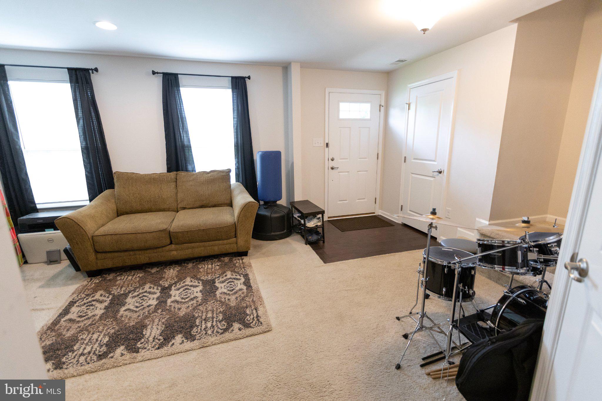 PKWY AT SOUTHRIDGE - Residential