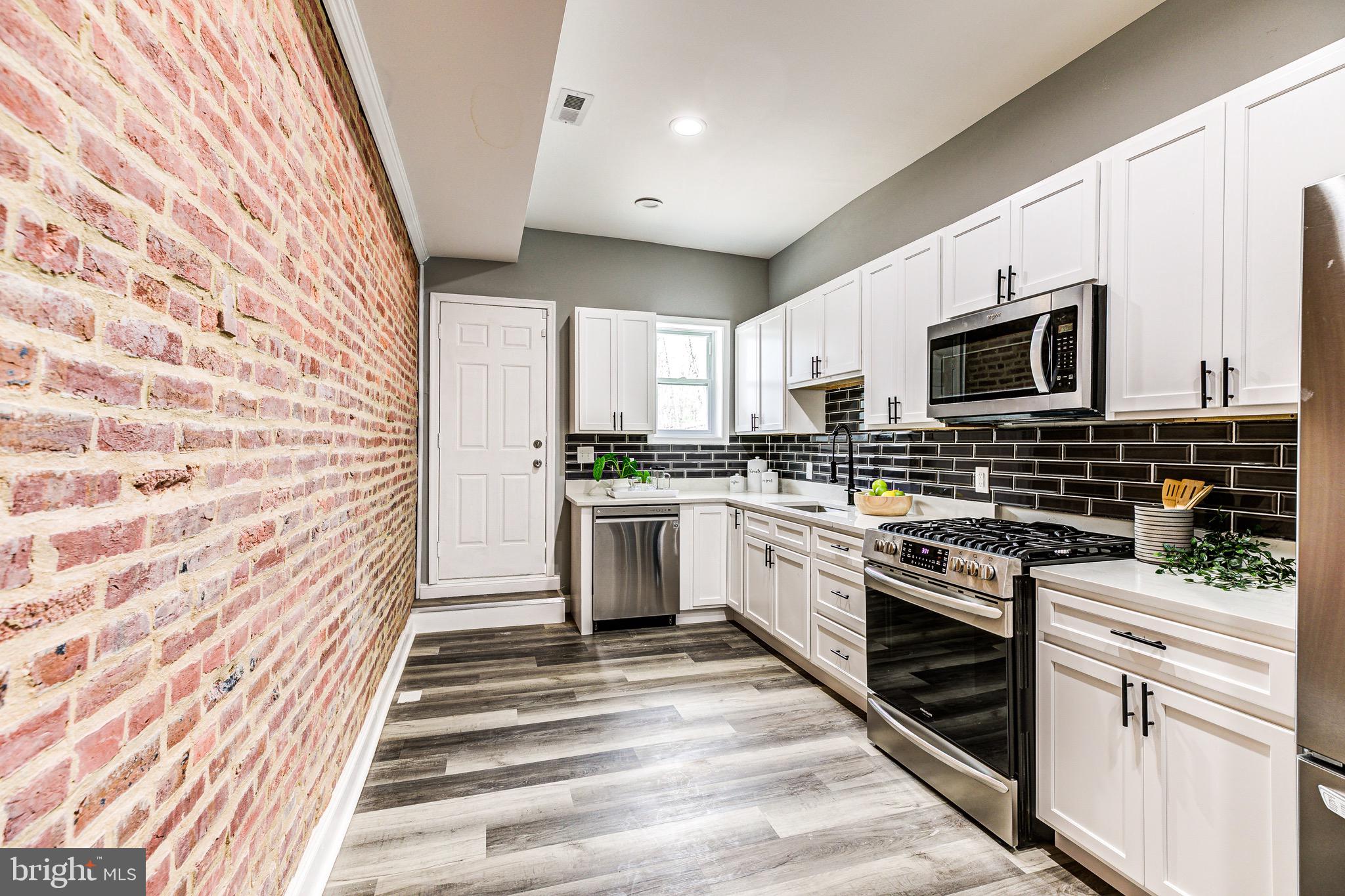 OLIVER - Residential