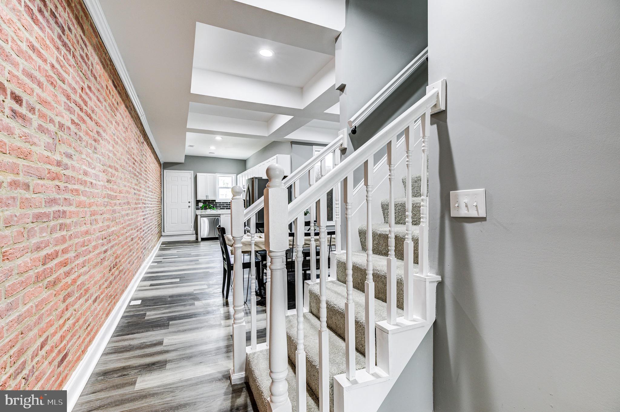 OLIVER - Residential