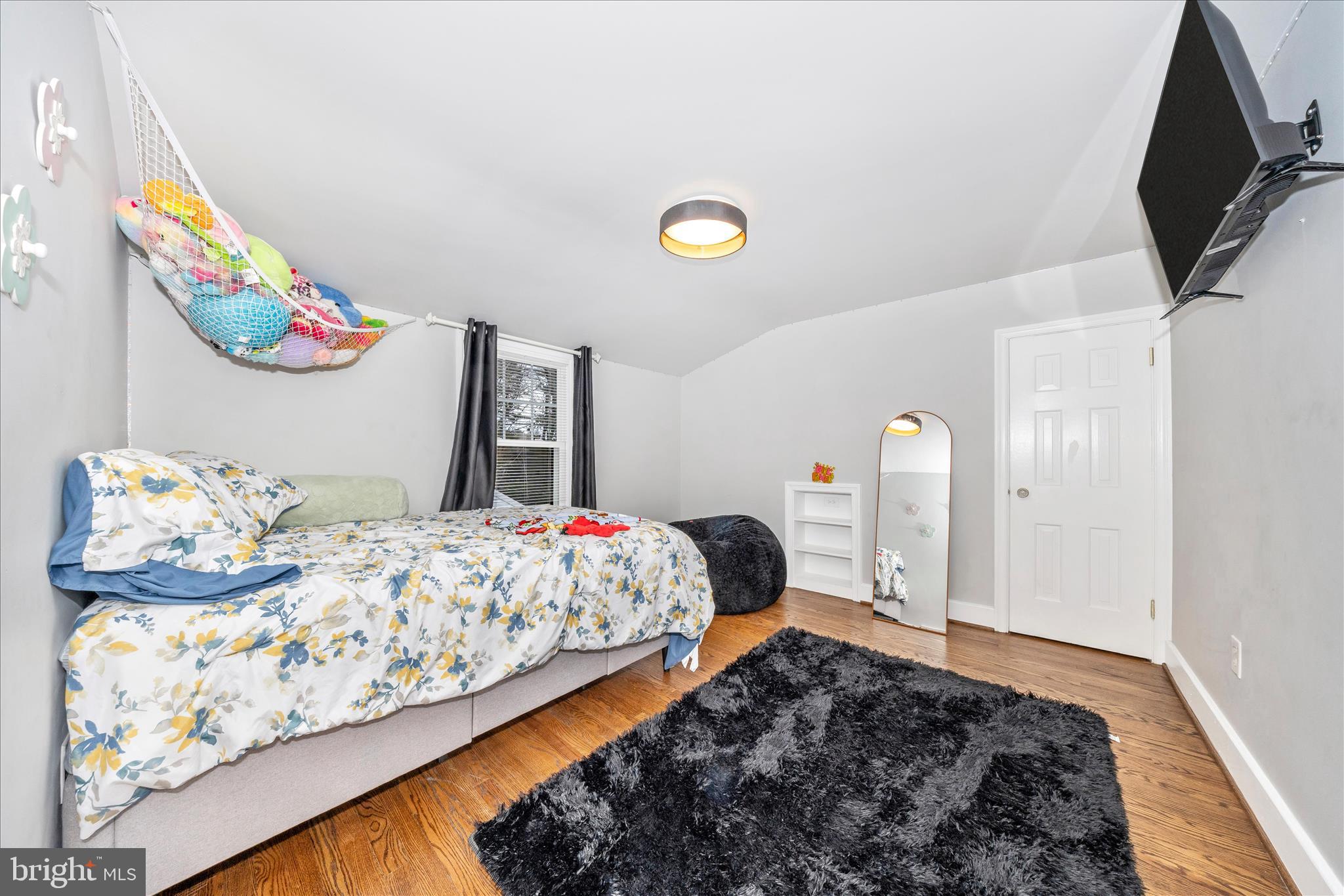 FOUNTAIN HEAD - Residential