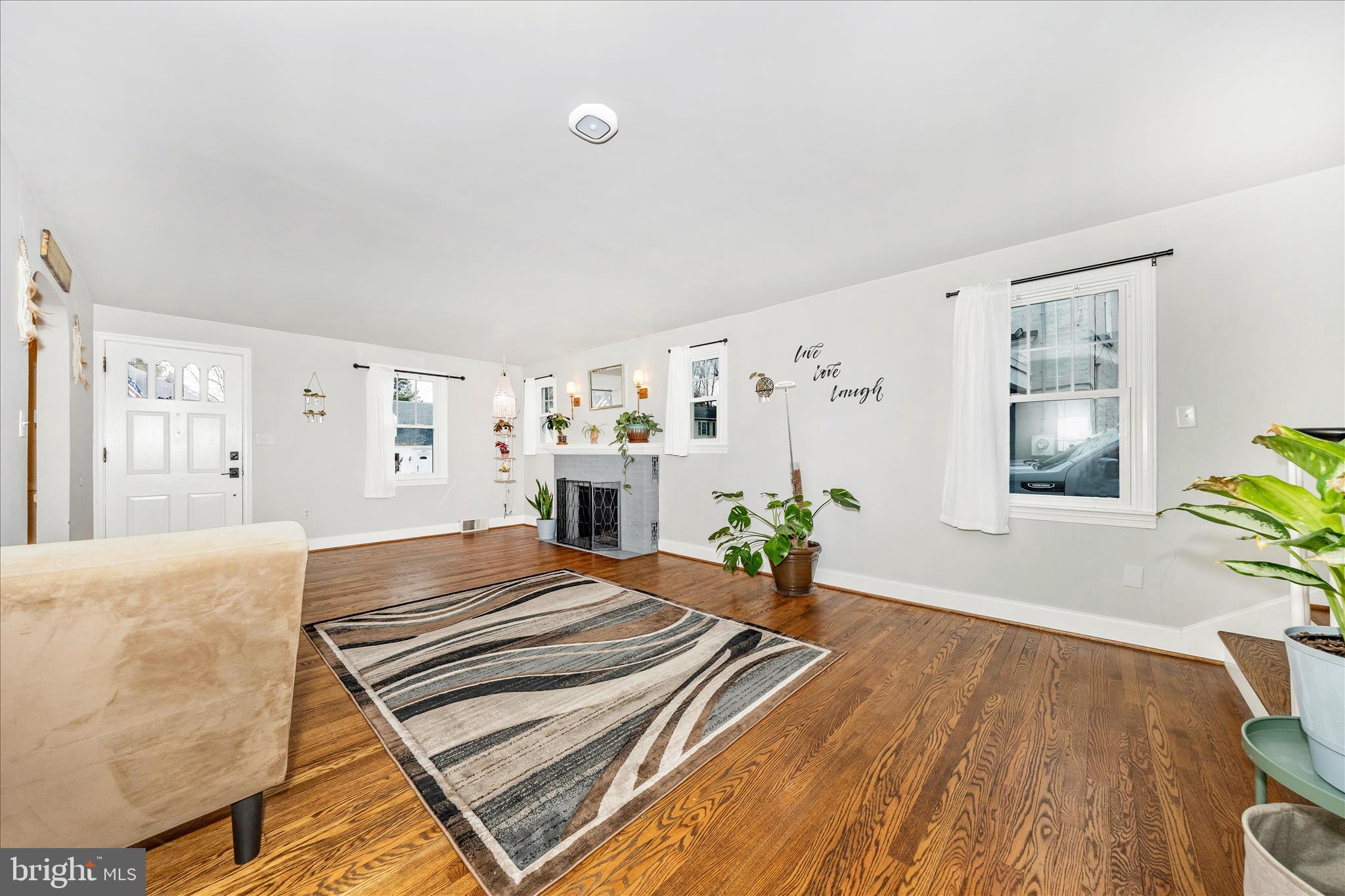 FOUNTAIN HEAD - Residential