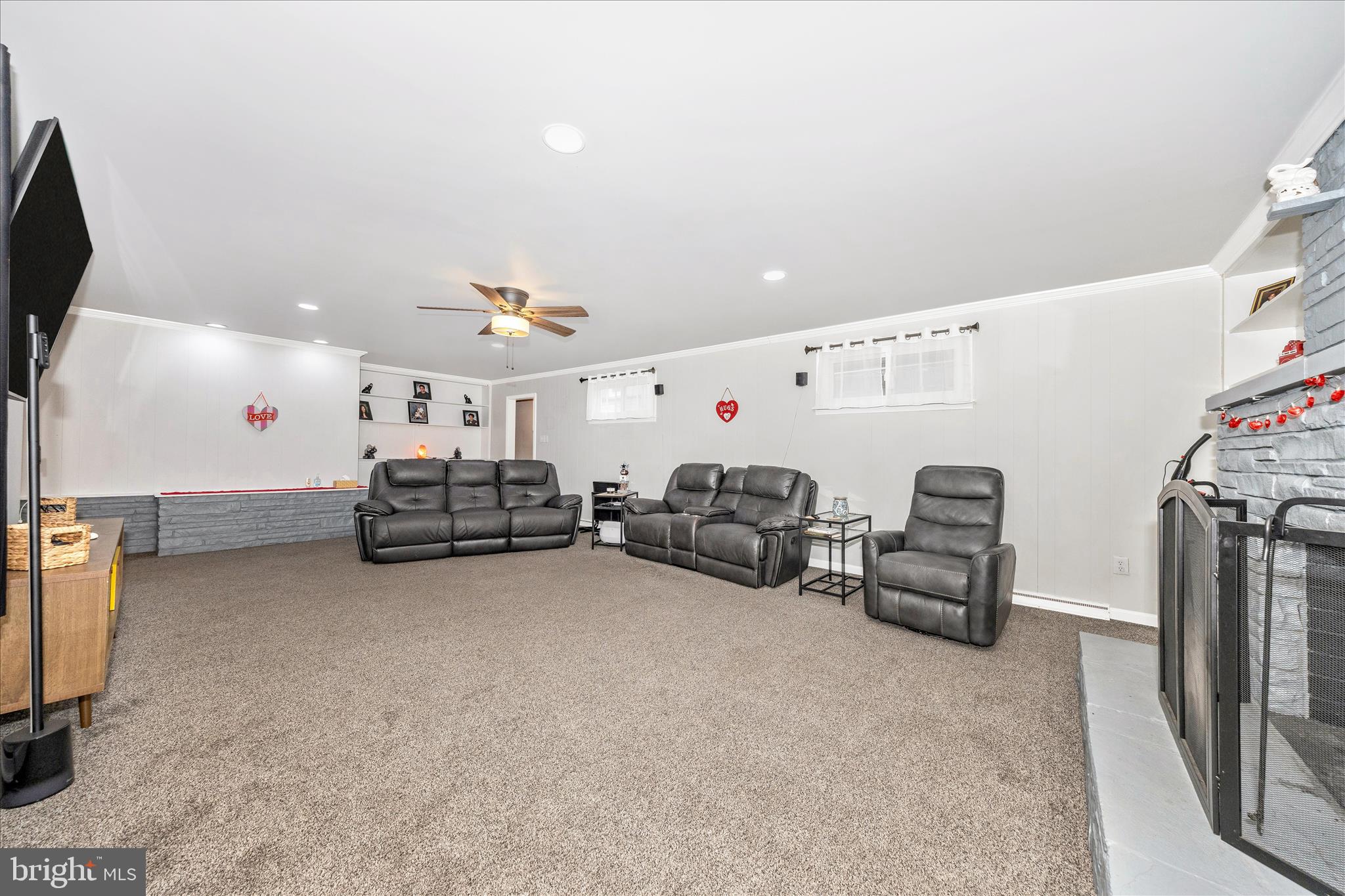 FOUNTAIN HEAD - Residential