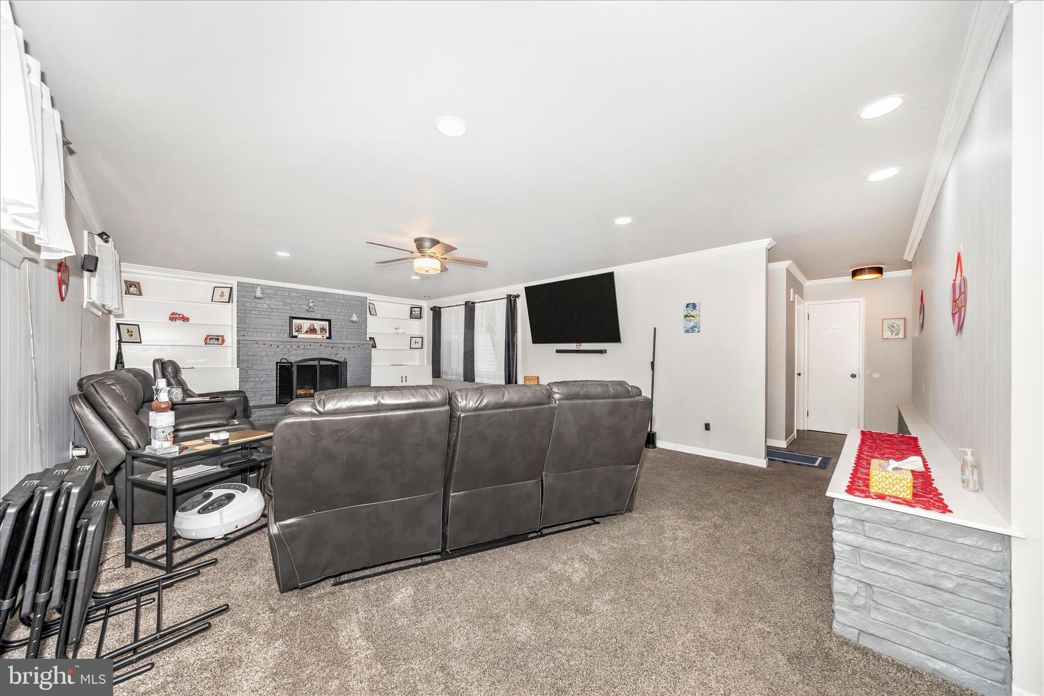 FOUNTAIN HEAD - Residential