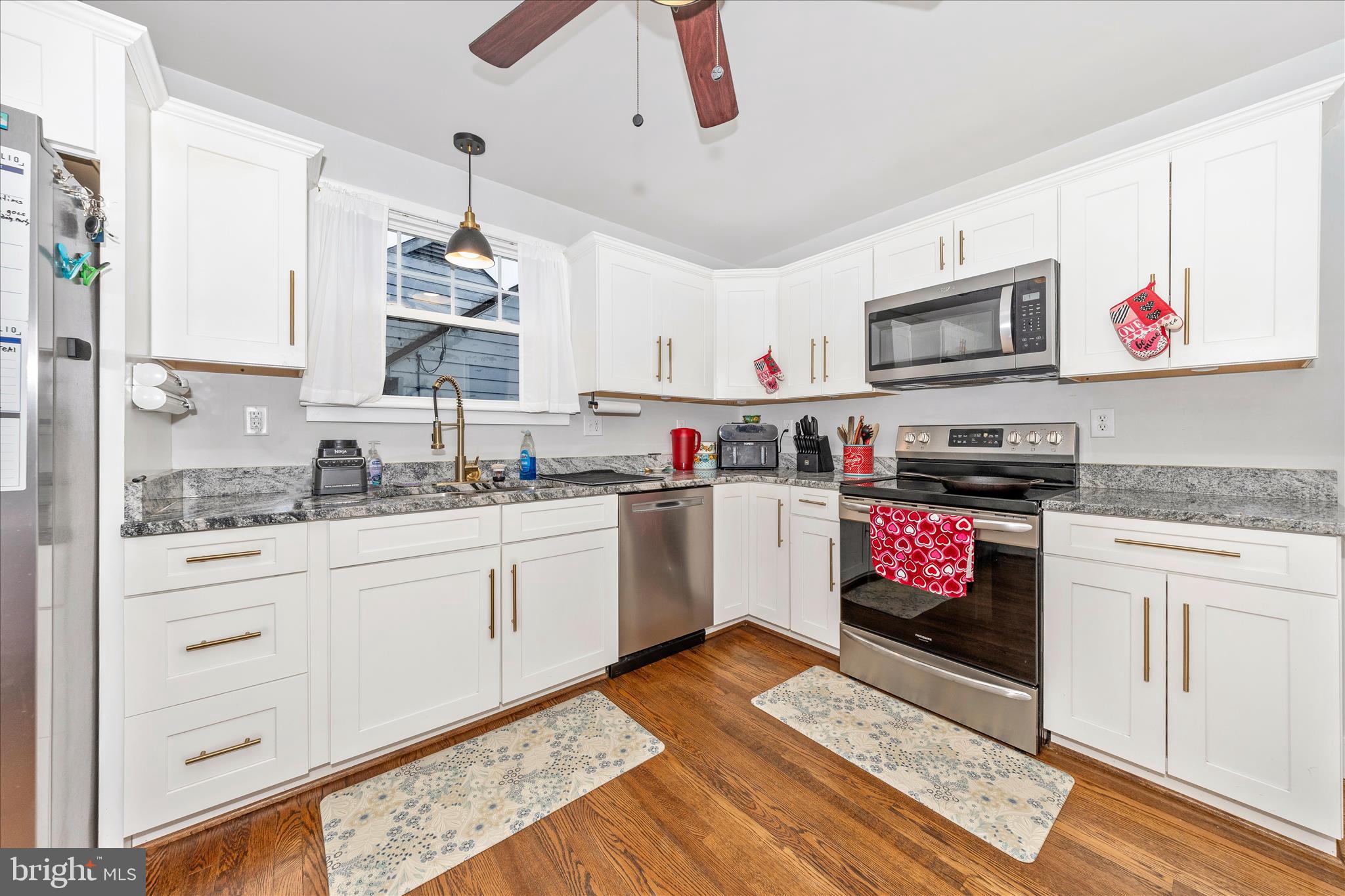 FOUNTAIN HEAD - Residential