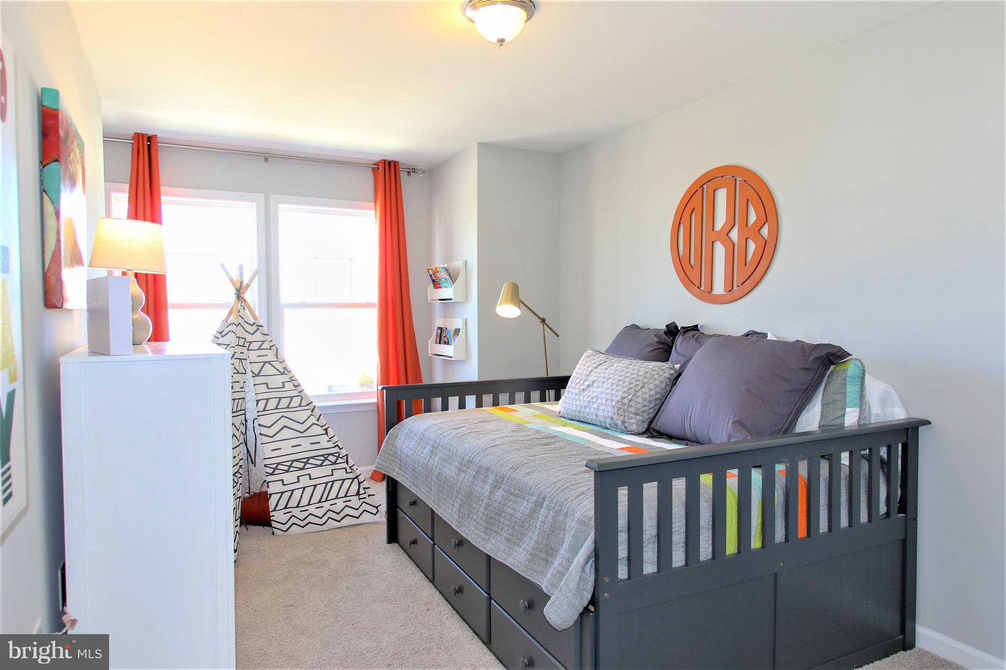 MCCAULEY CROSSING - Residential