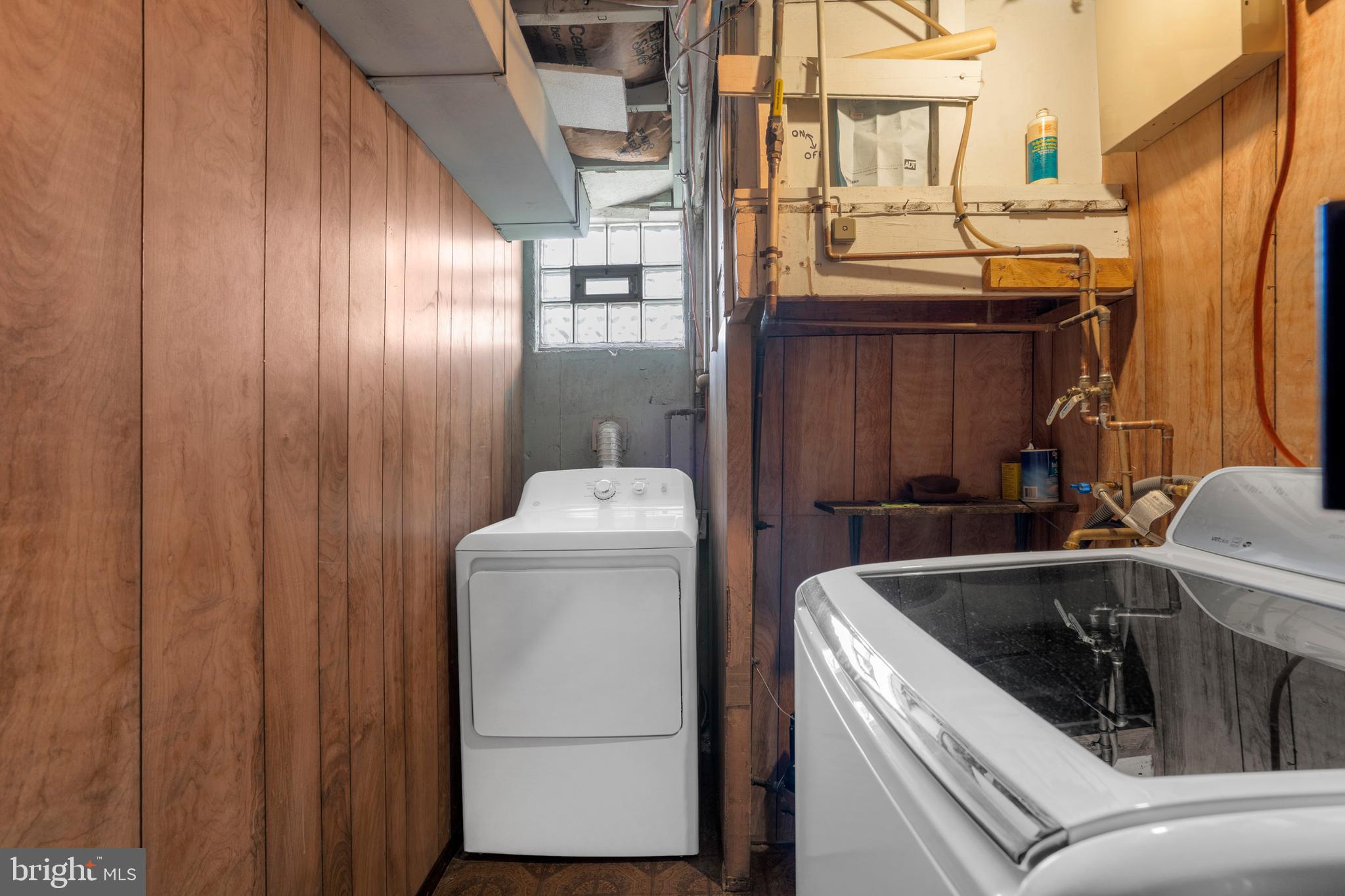 MILLBROOK - Residential