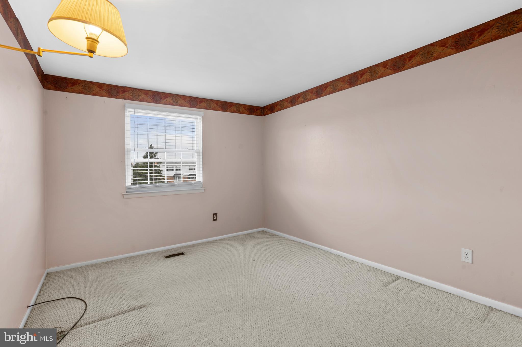 MILLBROOK - Residential