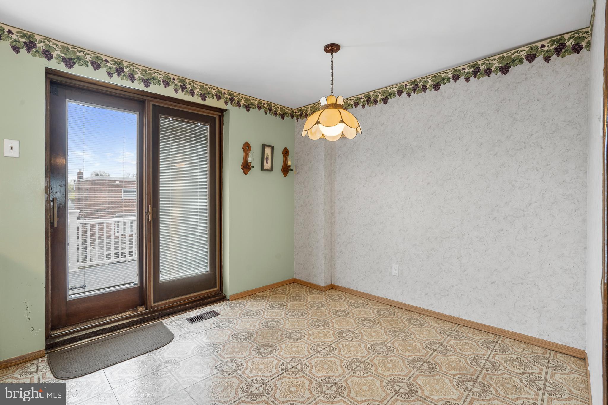 MILLBROOK - Residential