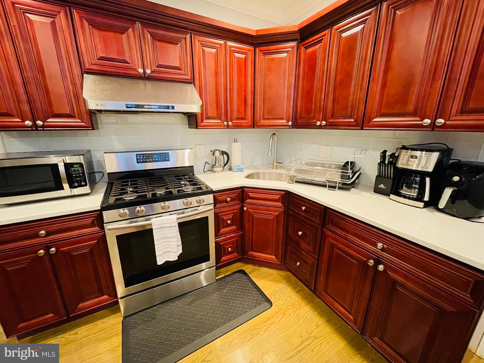 WHITMAN - Residential