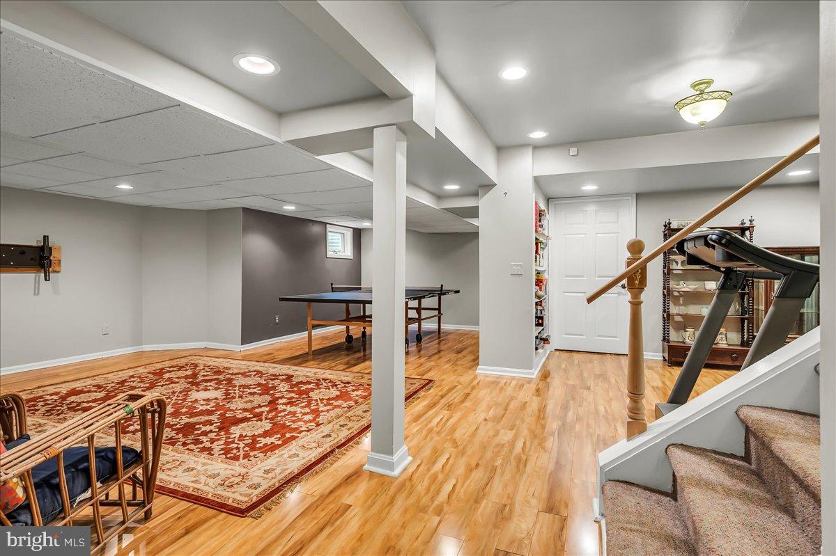 SOMERSET LAKE - Residential