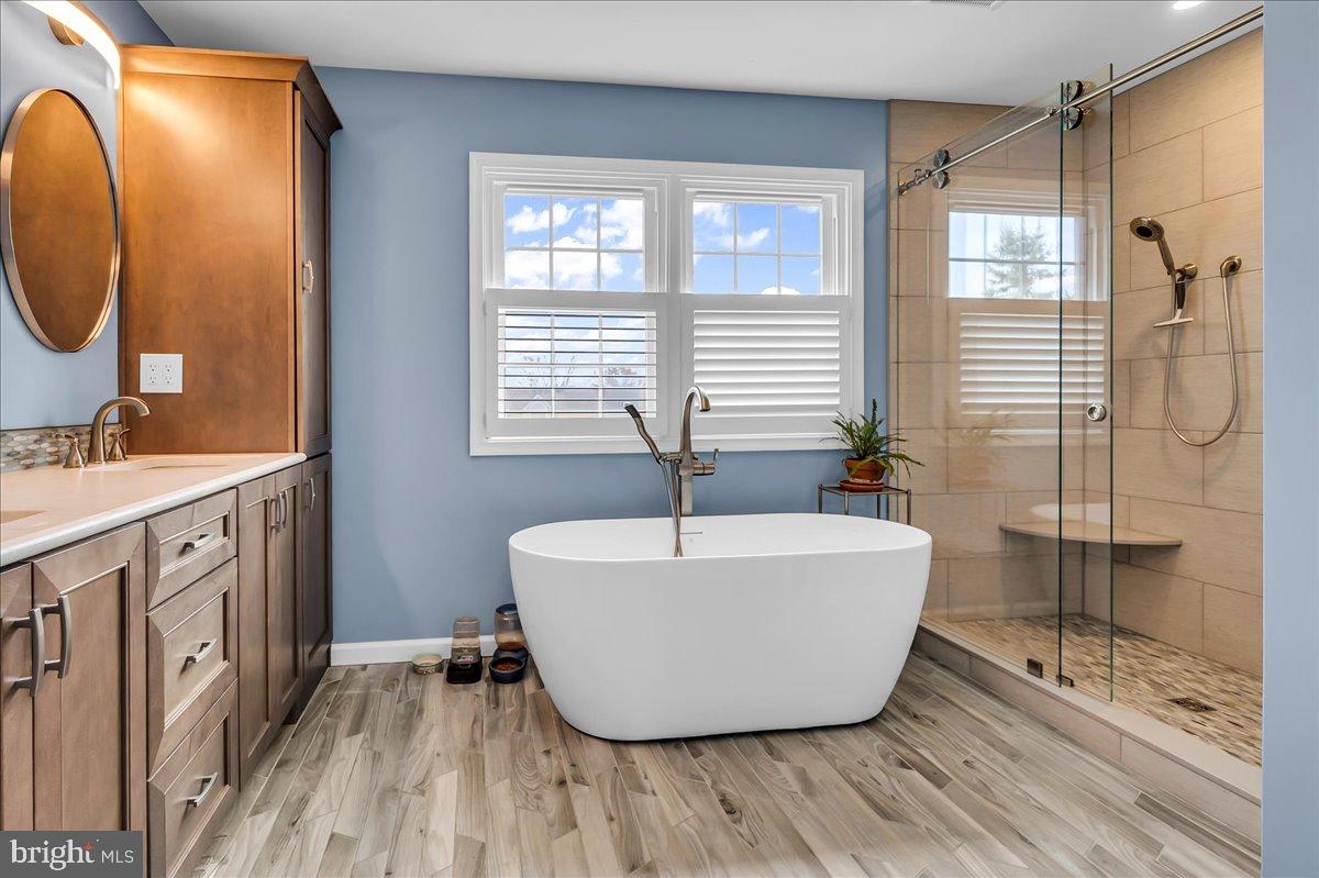 SOMERSET LAKE - Residential