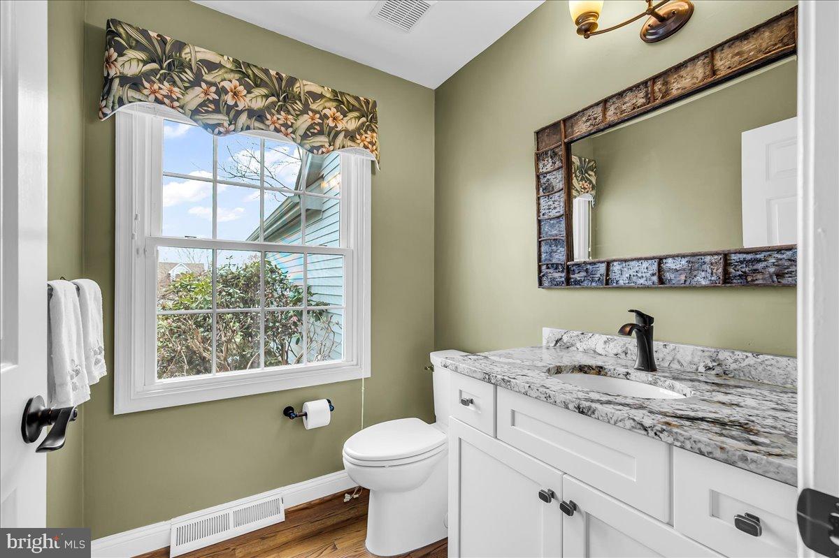 SOMERSET LAKE - Residential