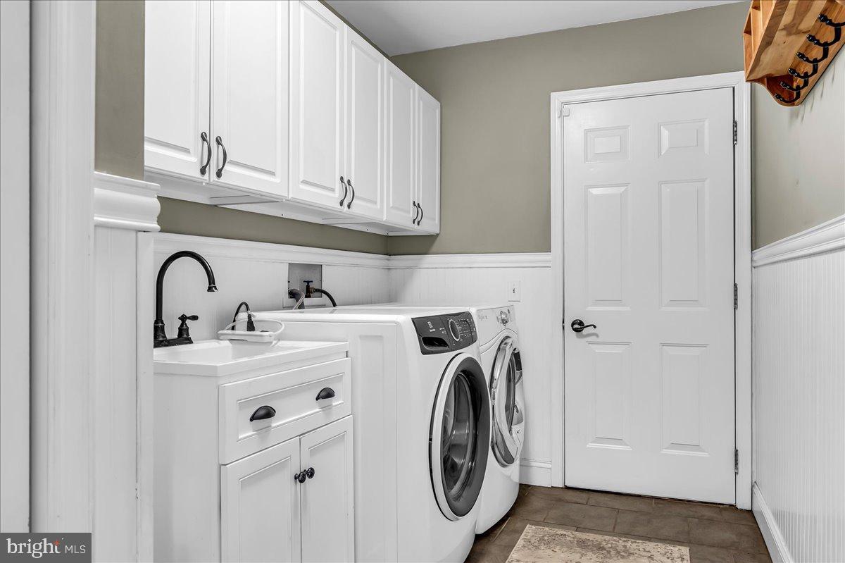 SOMERSET LAKE - Residential