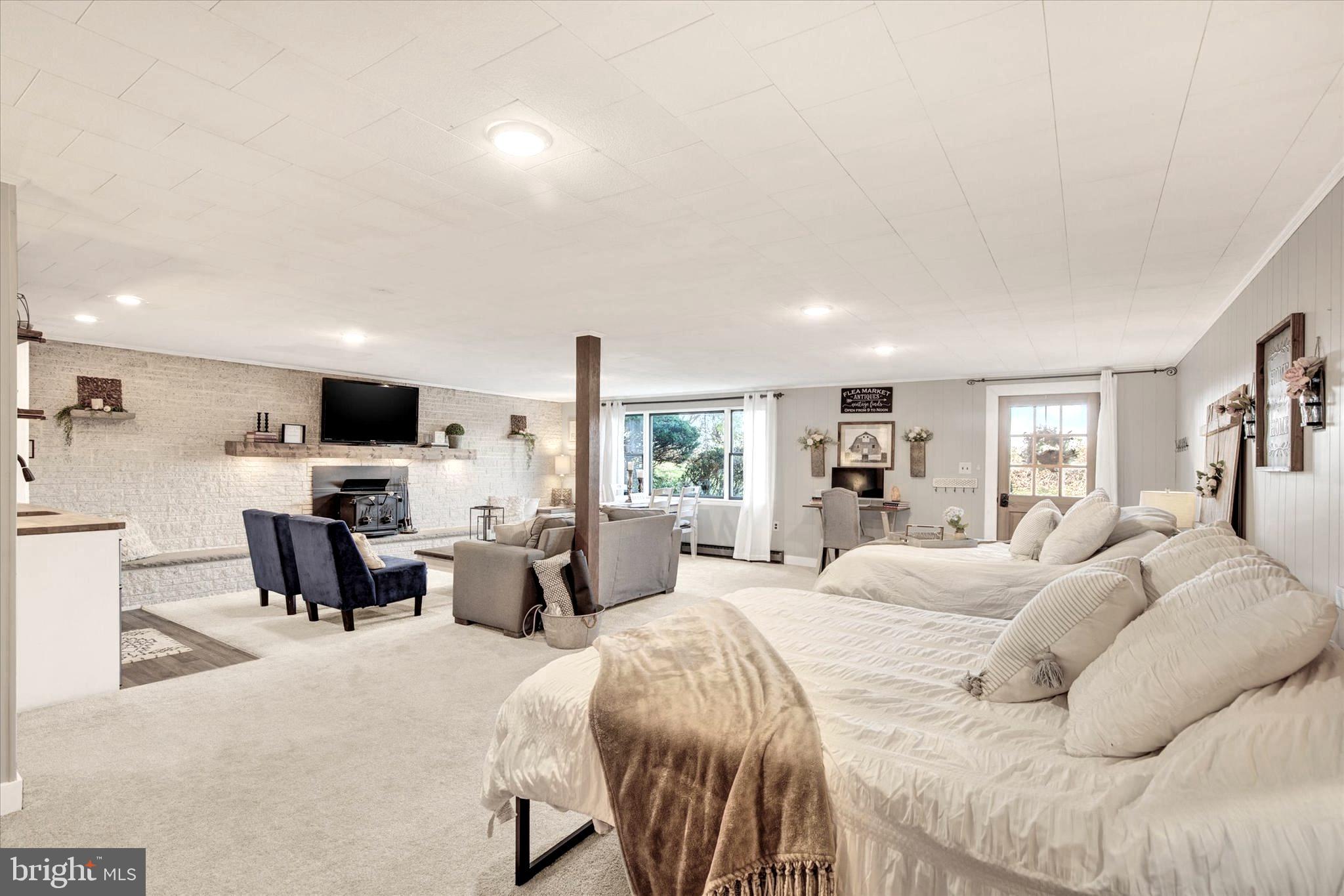 JARRETTSVILLE - Residential