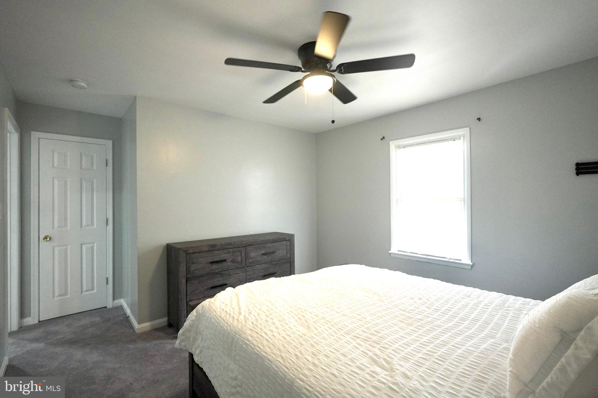 HILLCREST GARDENS - Residential Lease