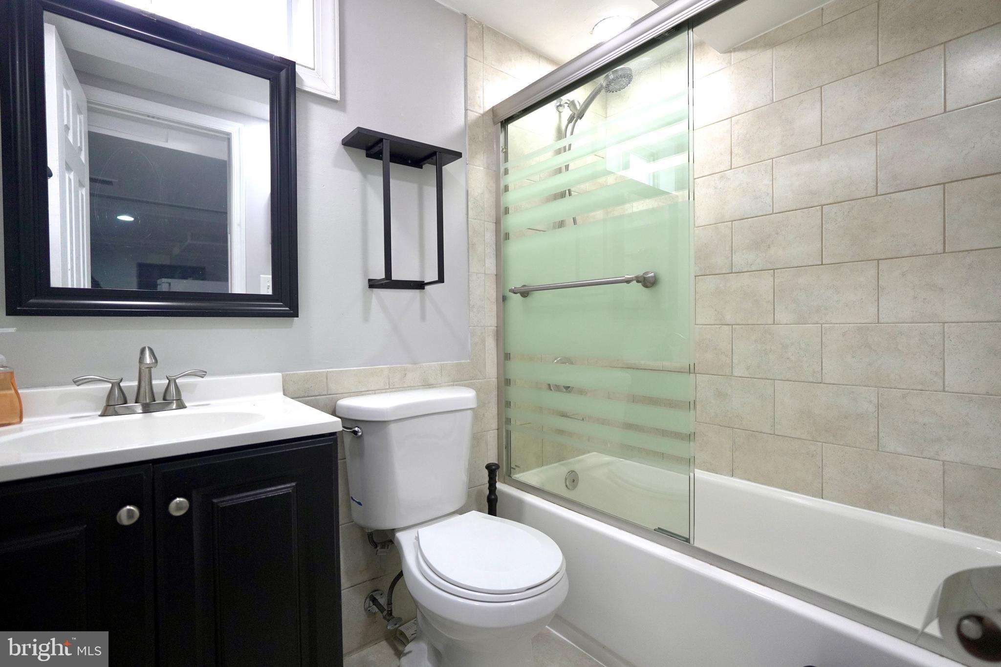 HILLCREST GARDENS - Residential Lease