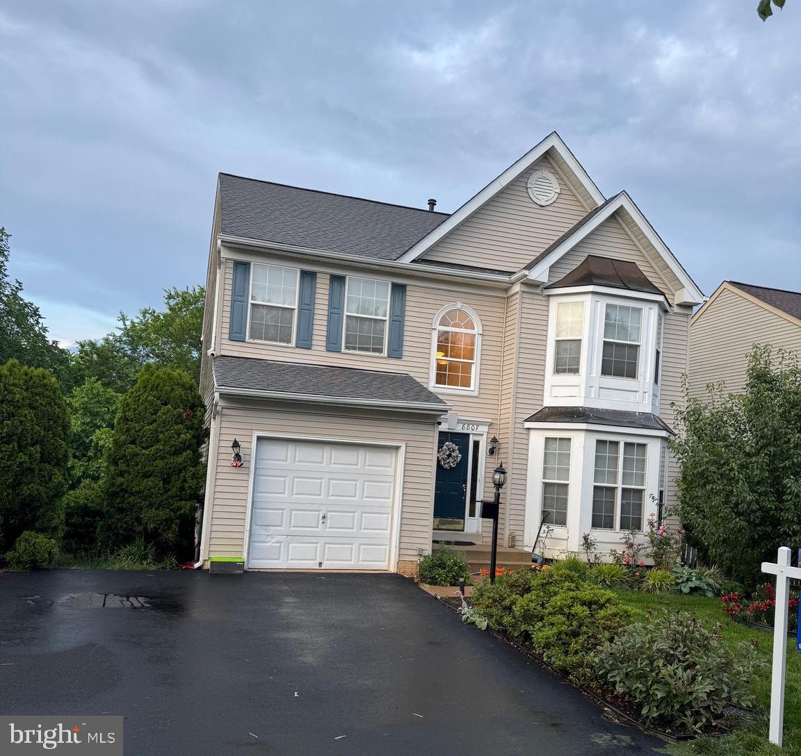 8807 GRANTHAM COURT