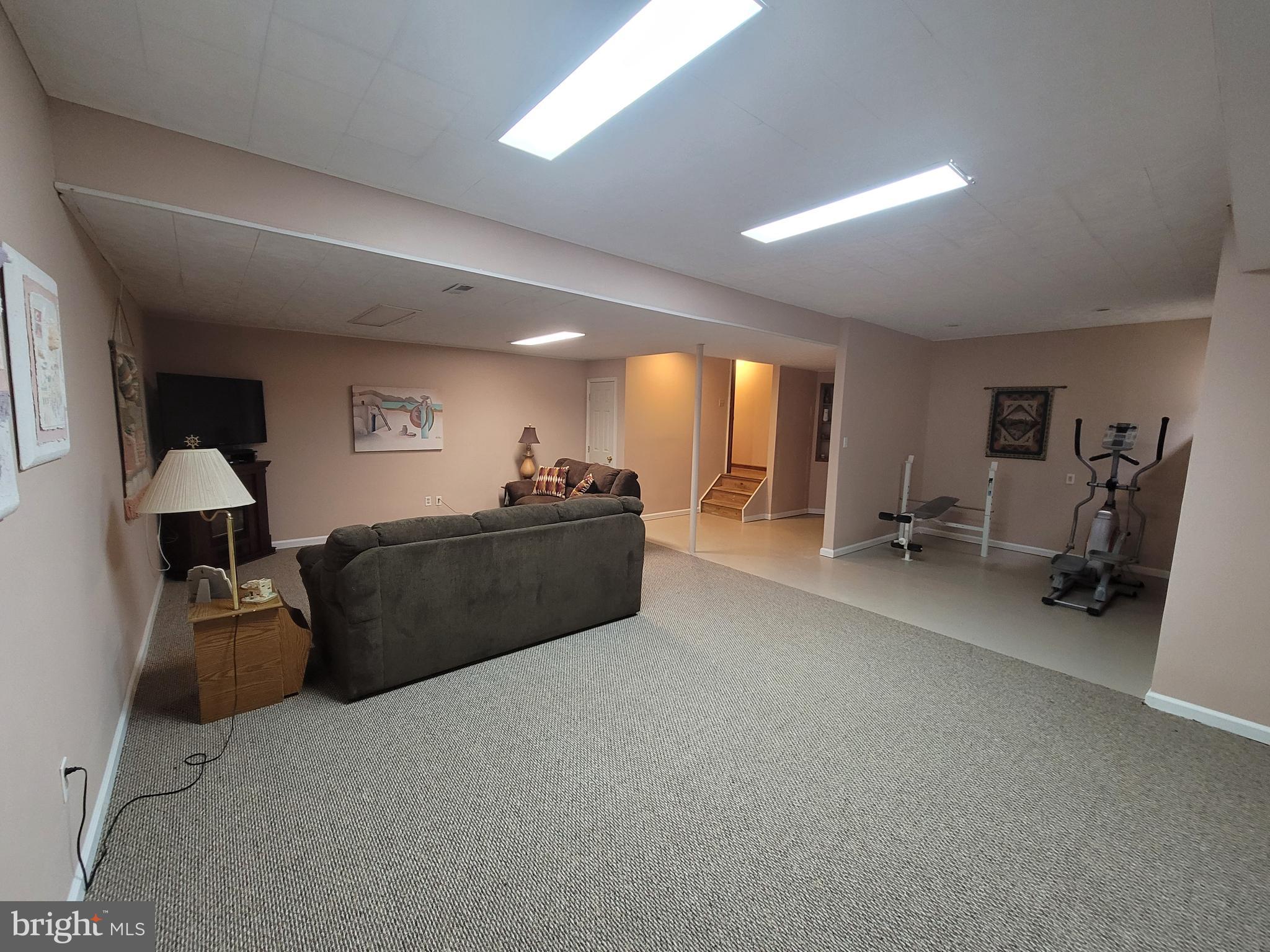 RIPLEY PARK SUB - Residential