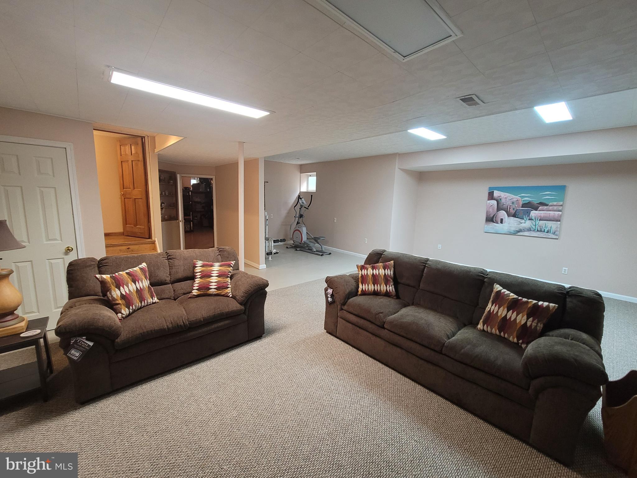 RIPLEY PARK SUB - Residential