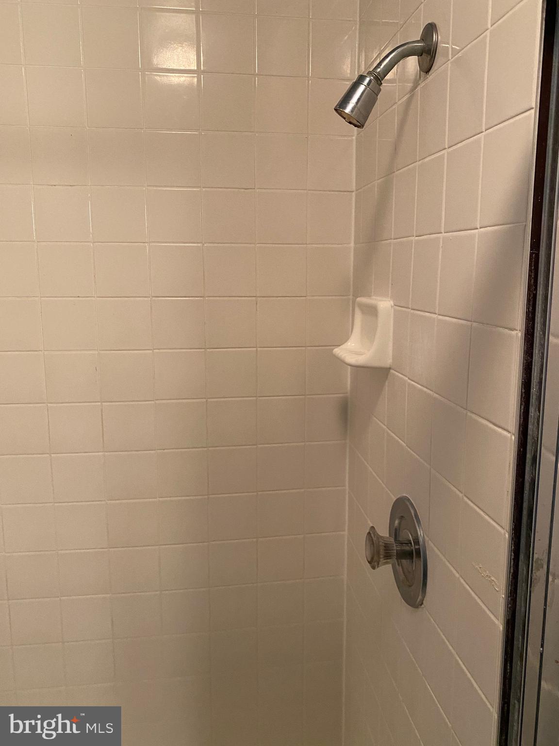 HILLSDALE - Residential Lease