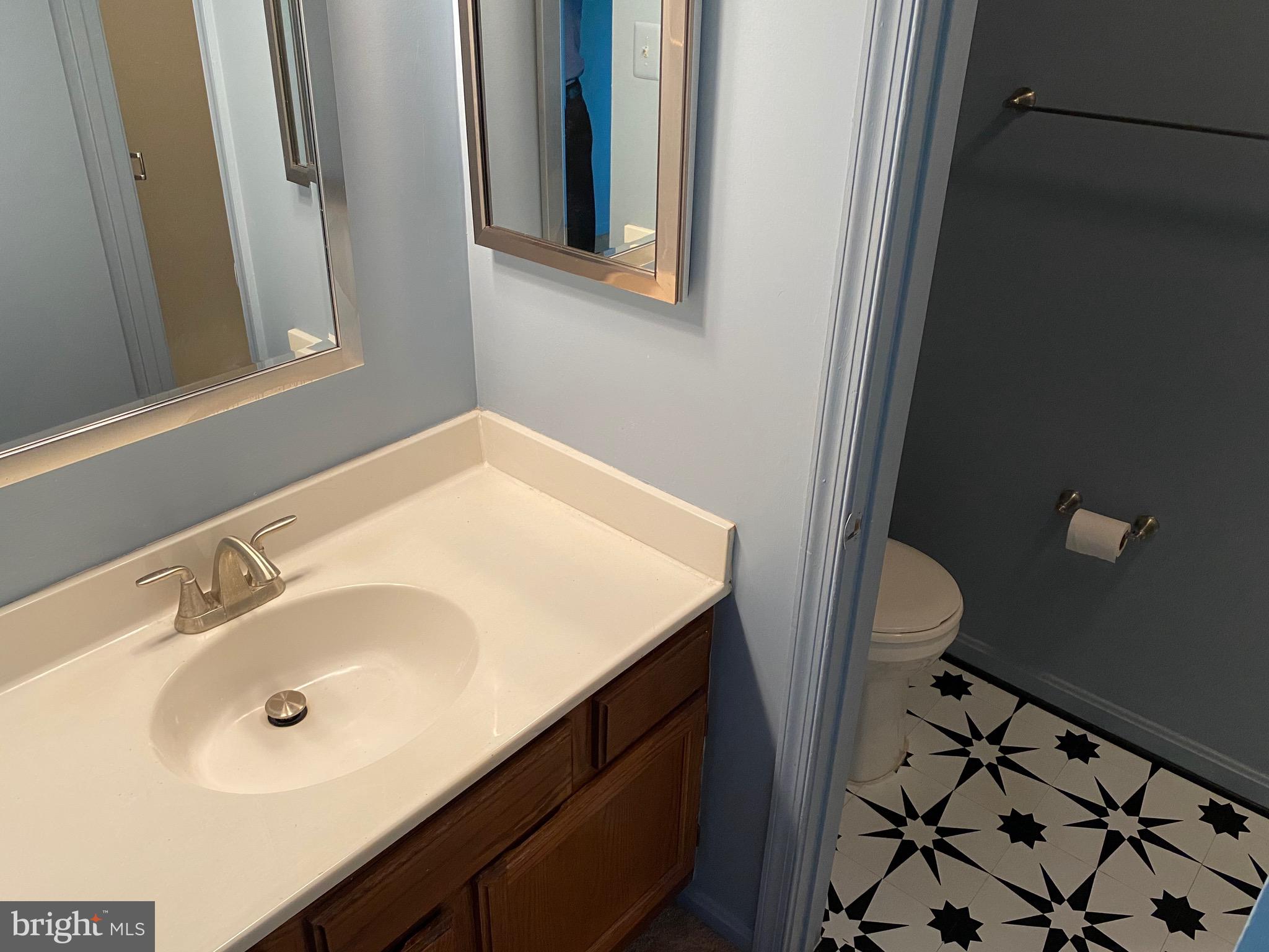 HILLSDALE - Residential Lease