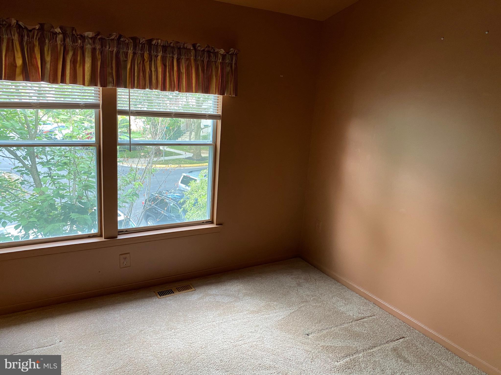 HILLSDALE - Residential Lease