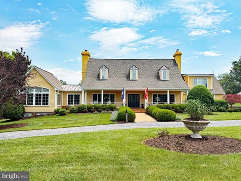 Homes For Sale - 10590 Mountain Shadow Lane<br/> Fauquier County, MARSHALL, VA 20115
