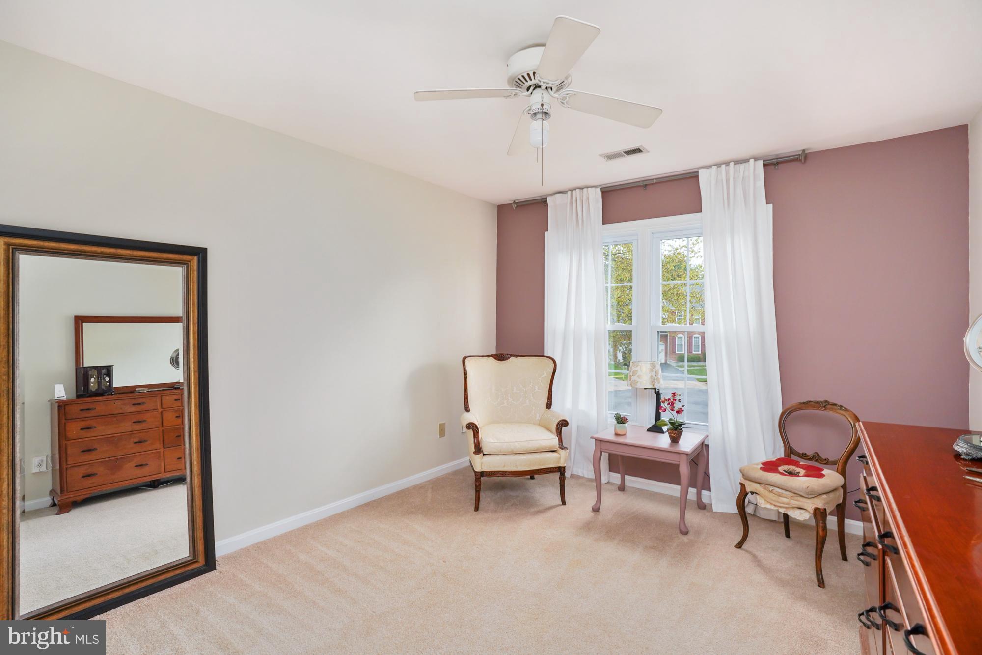 SIGNAL HILL - Residential