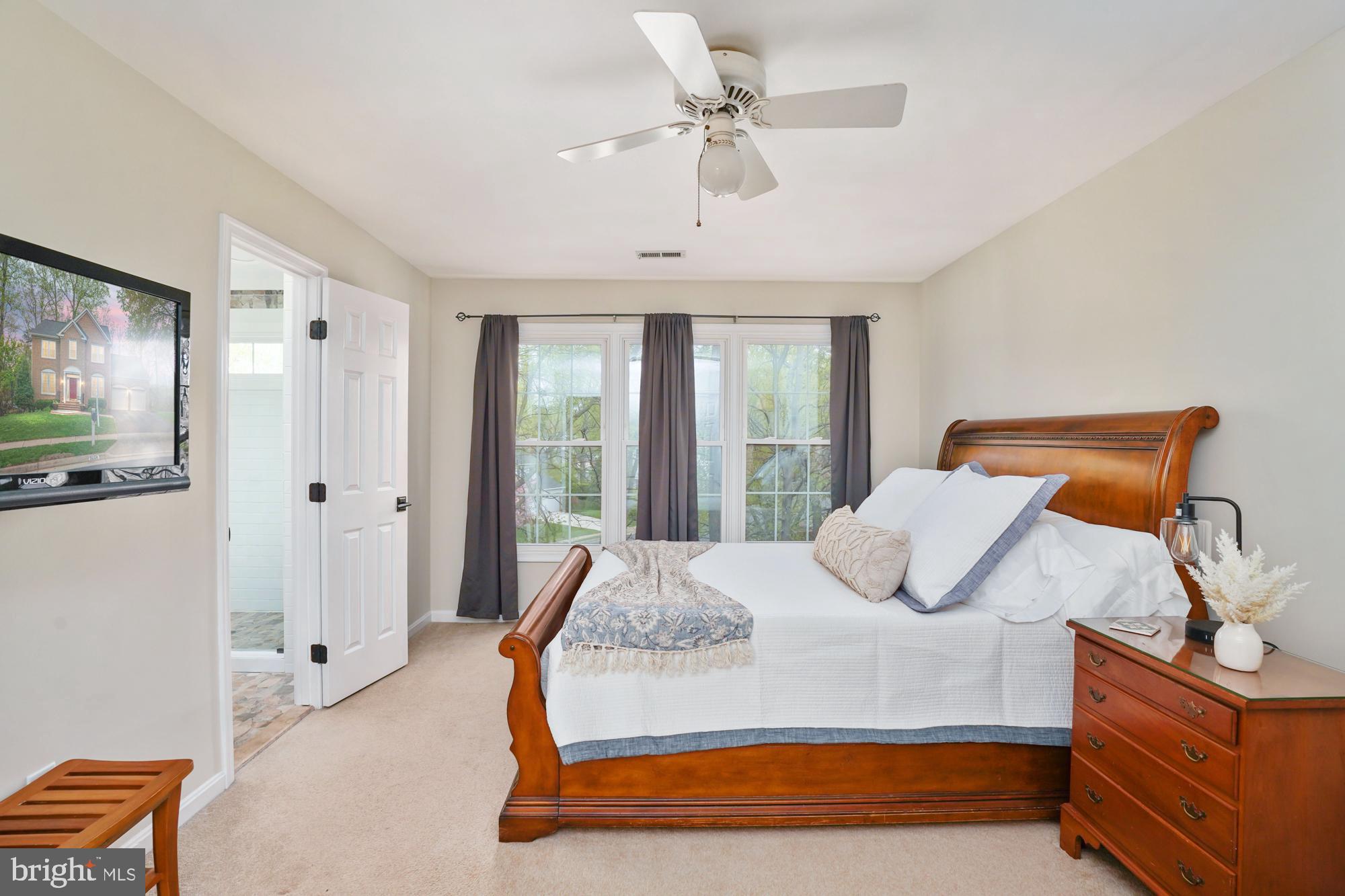 SIGNAL HILL - Residential