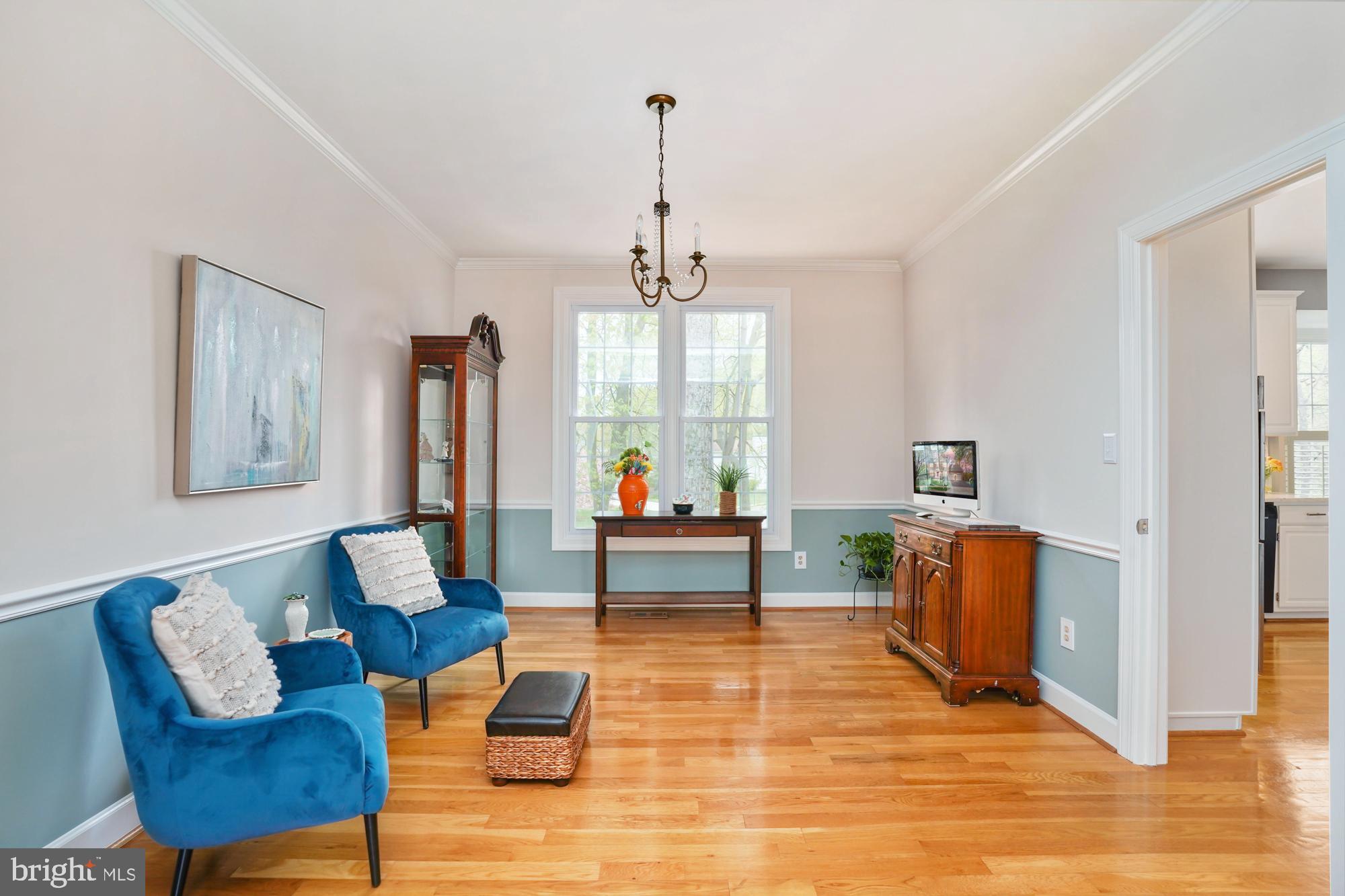 SIGNAL HILL - Residential