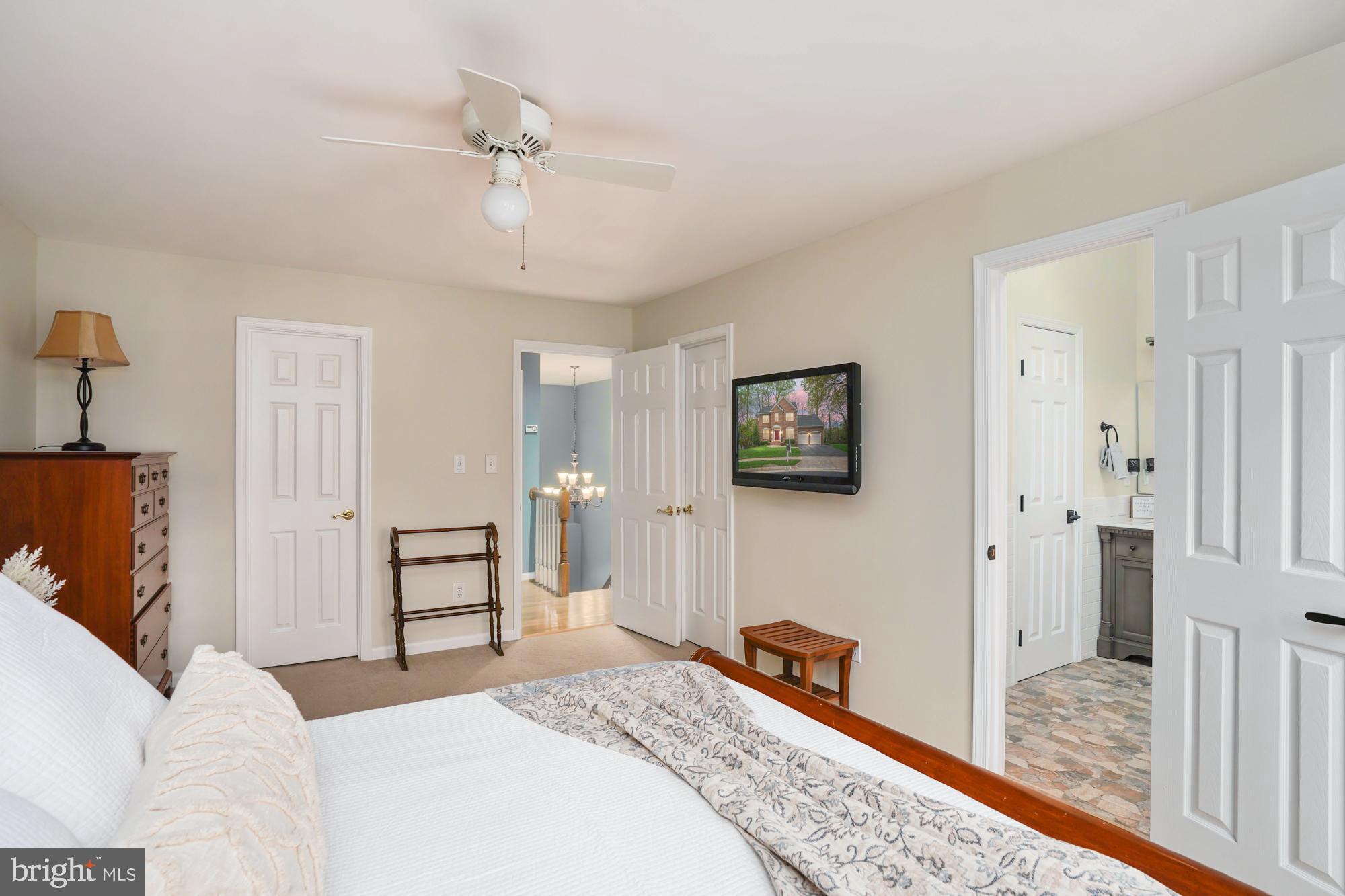 SIGNAL HILL - Residential