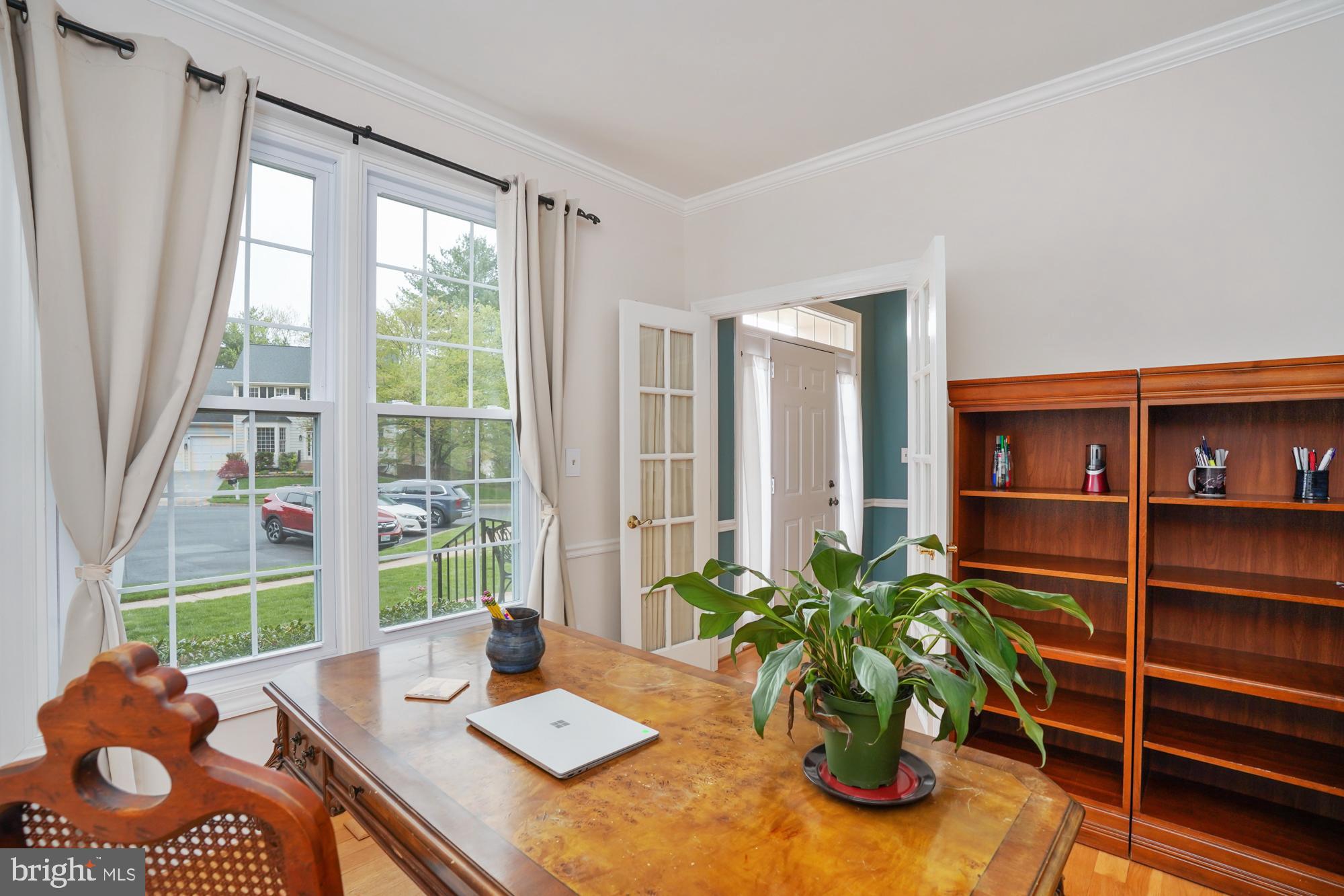 SIGNAL HILL - Residential