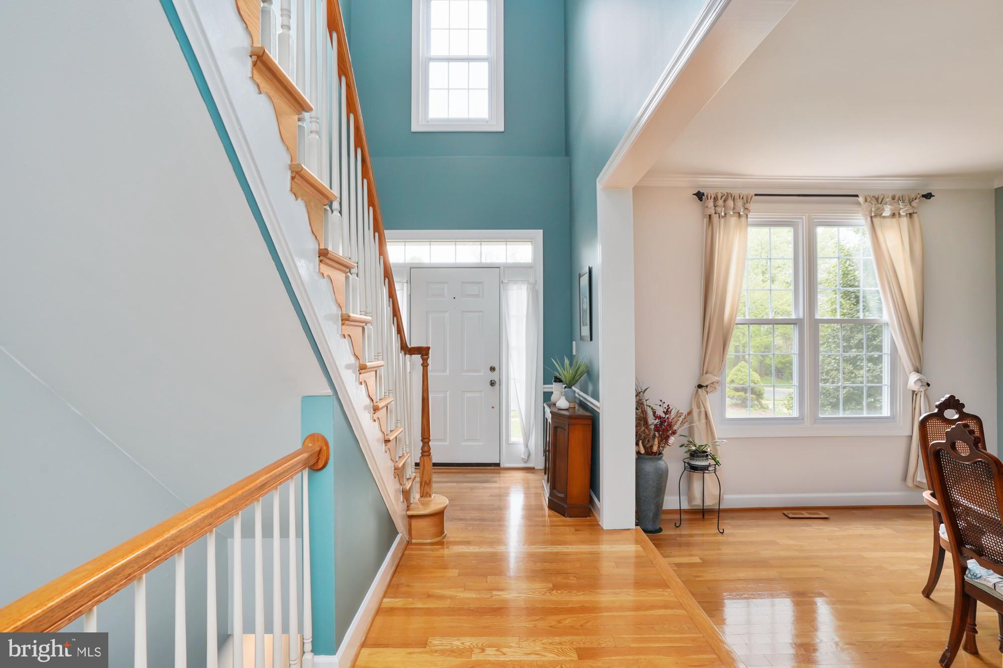 SIGNAL HILL - Residential