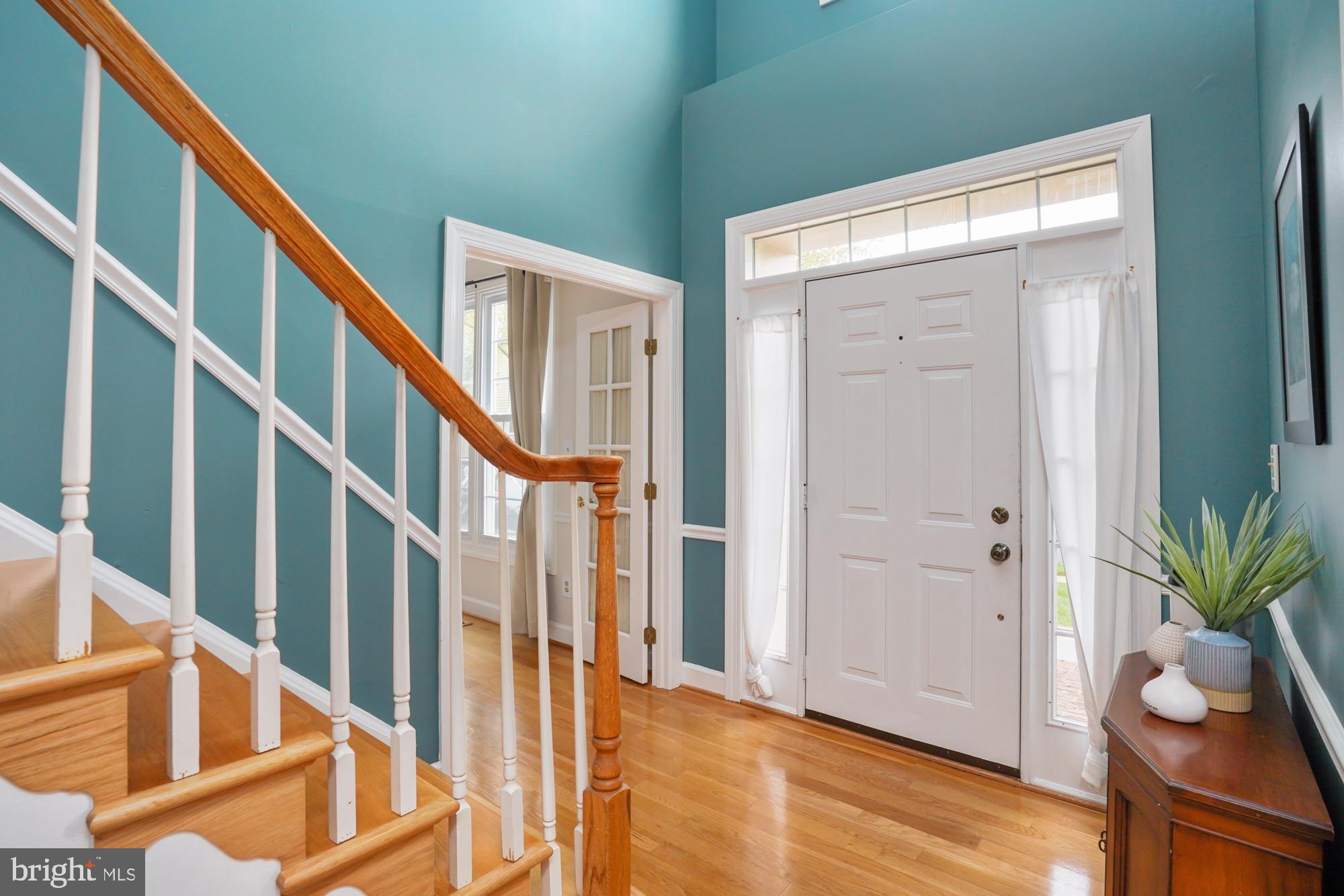 SIGNAL HILL - Residential