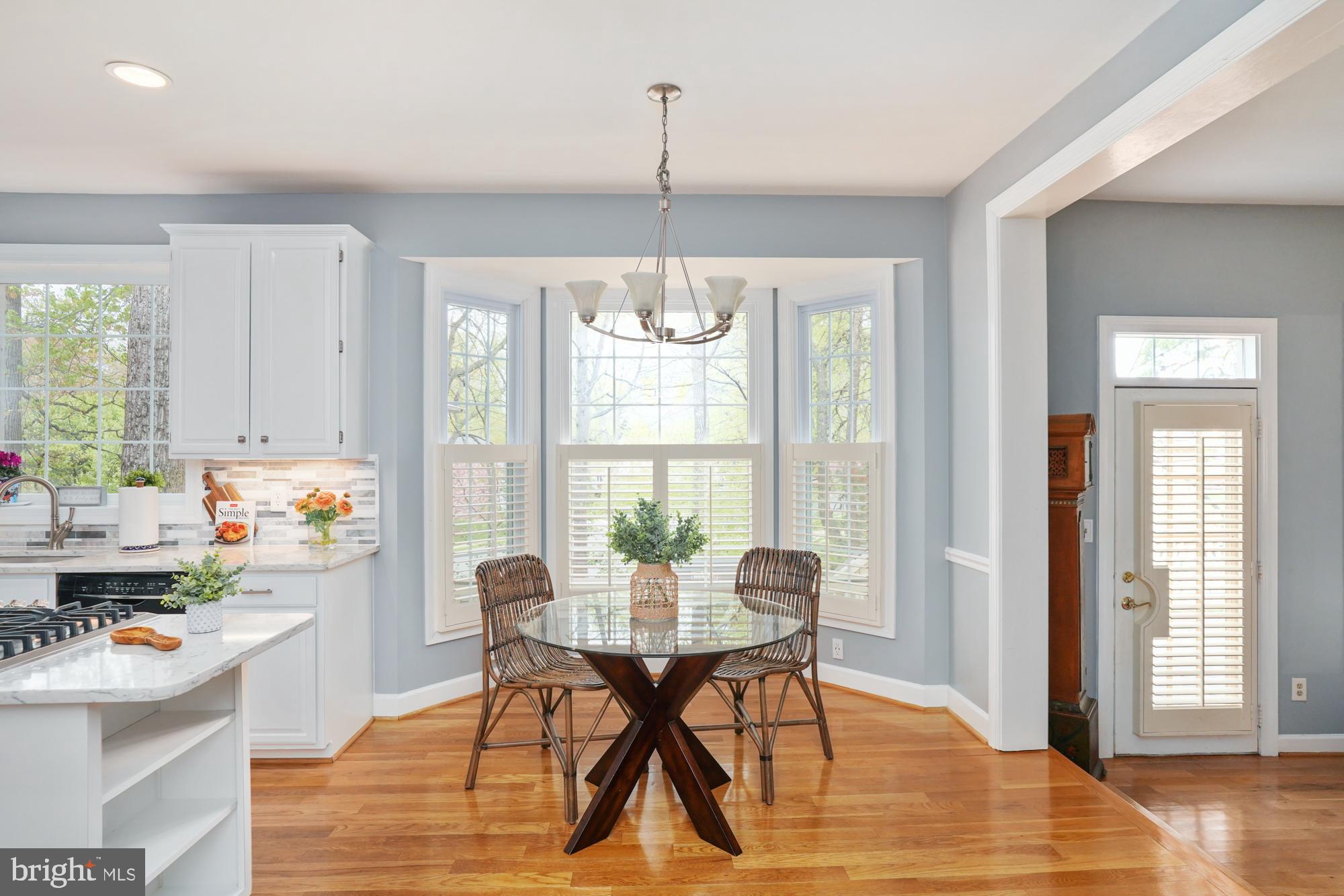 SIGNAL HILL - Residential