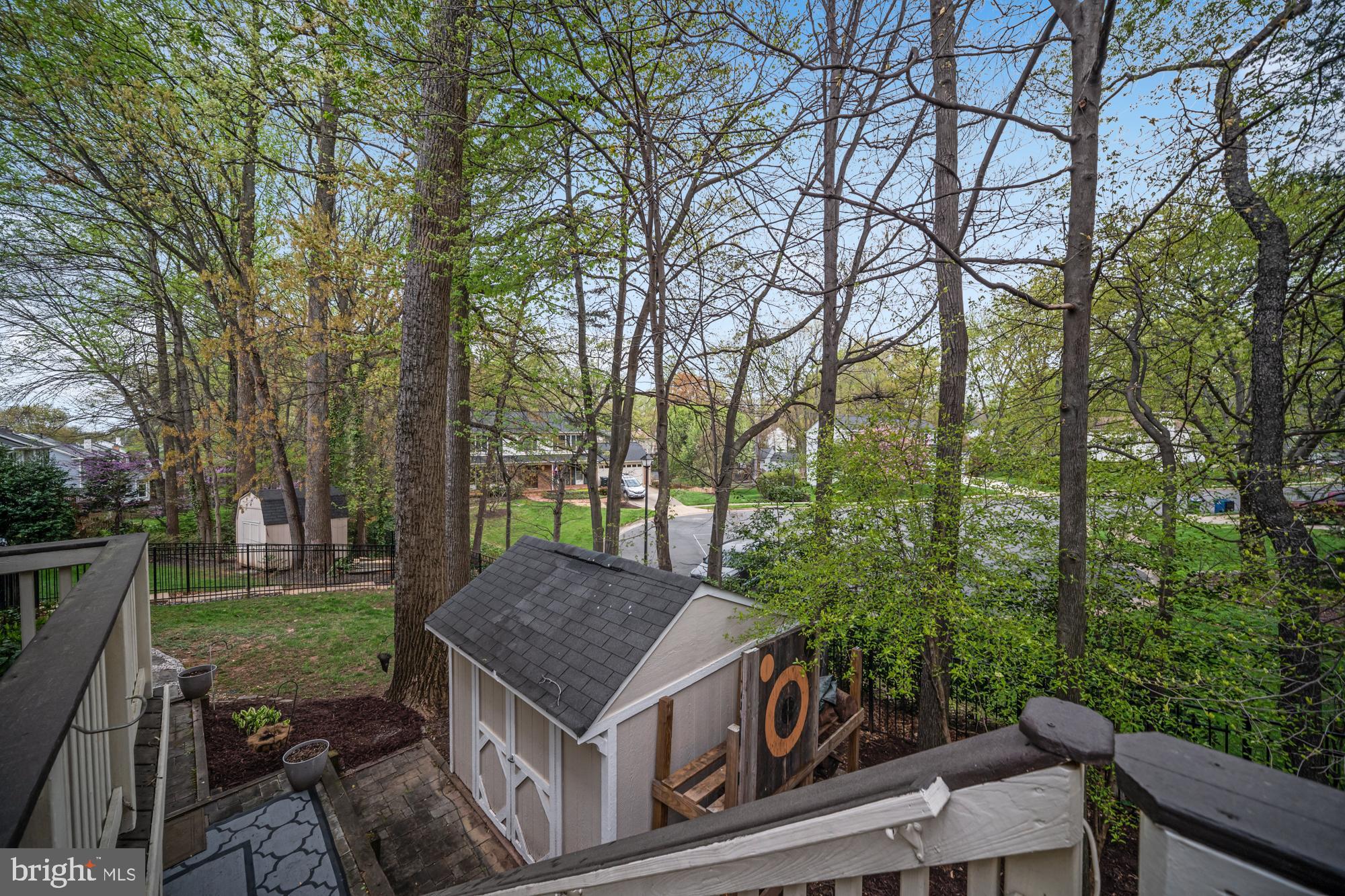 SIGNAL HILL - Residential