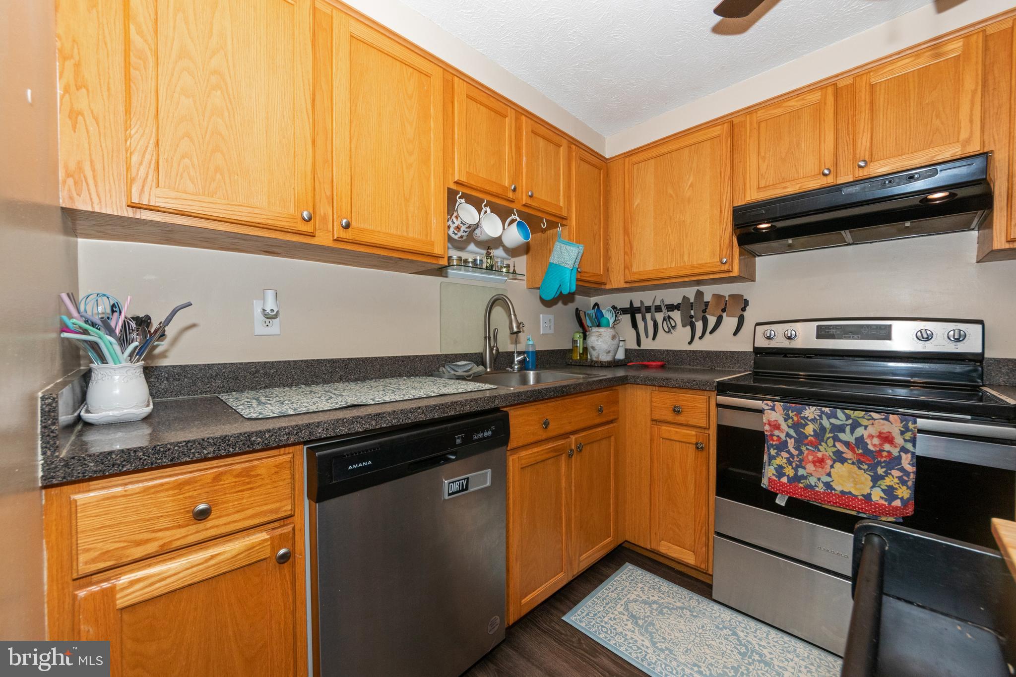 FREDERICKTOWNE VILLAGE - Residential