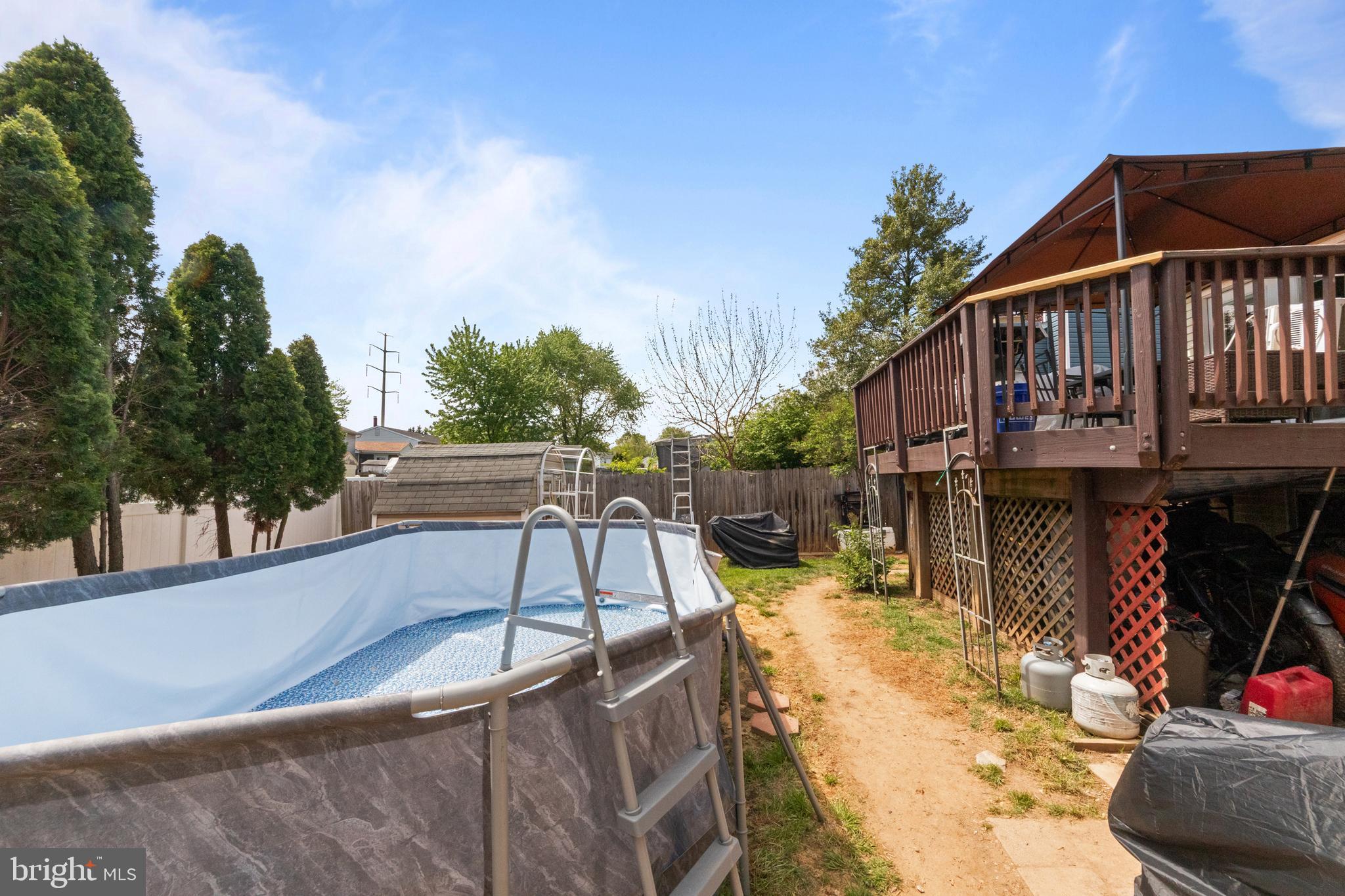 FREDERICKTOWNE VILLAGE - Residential