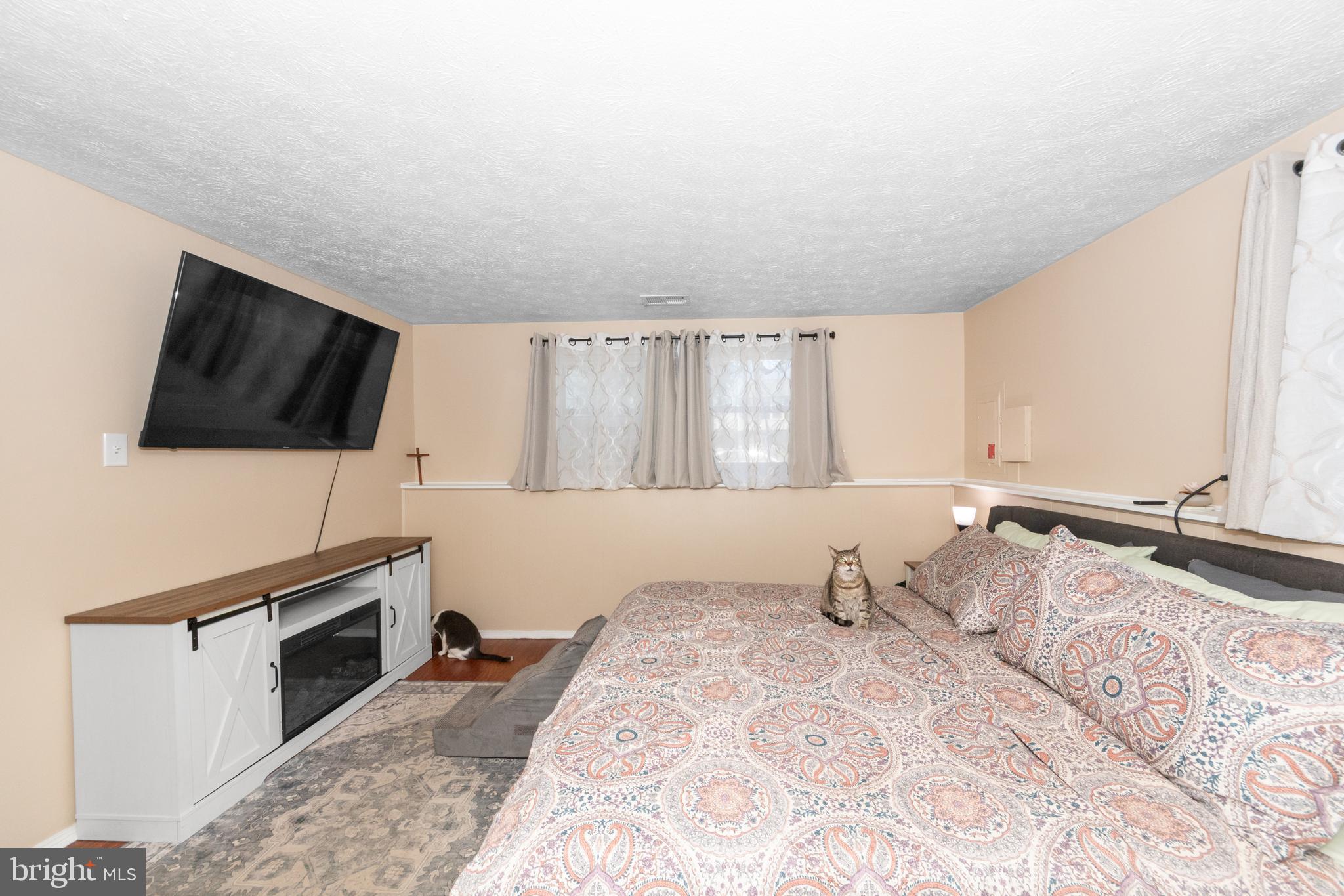 FREDERICKTOWNE VILLAGE - Residential