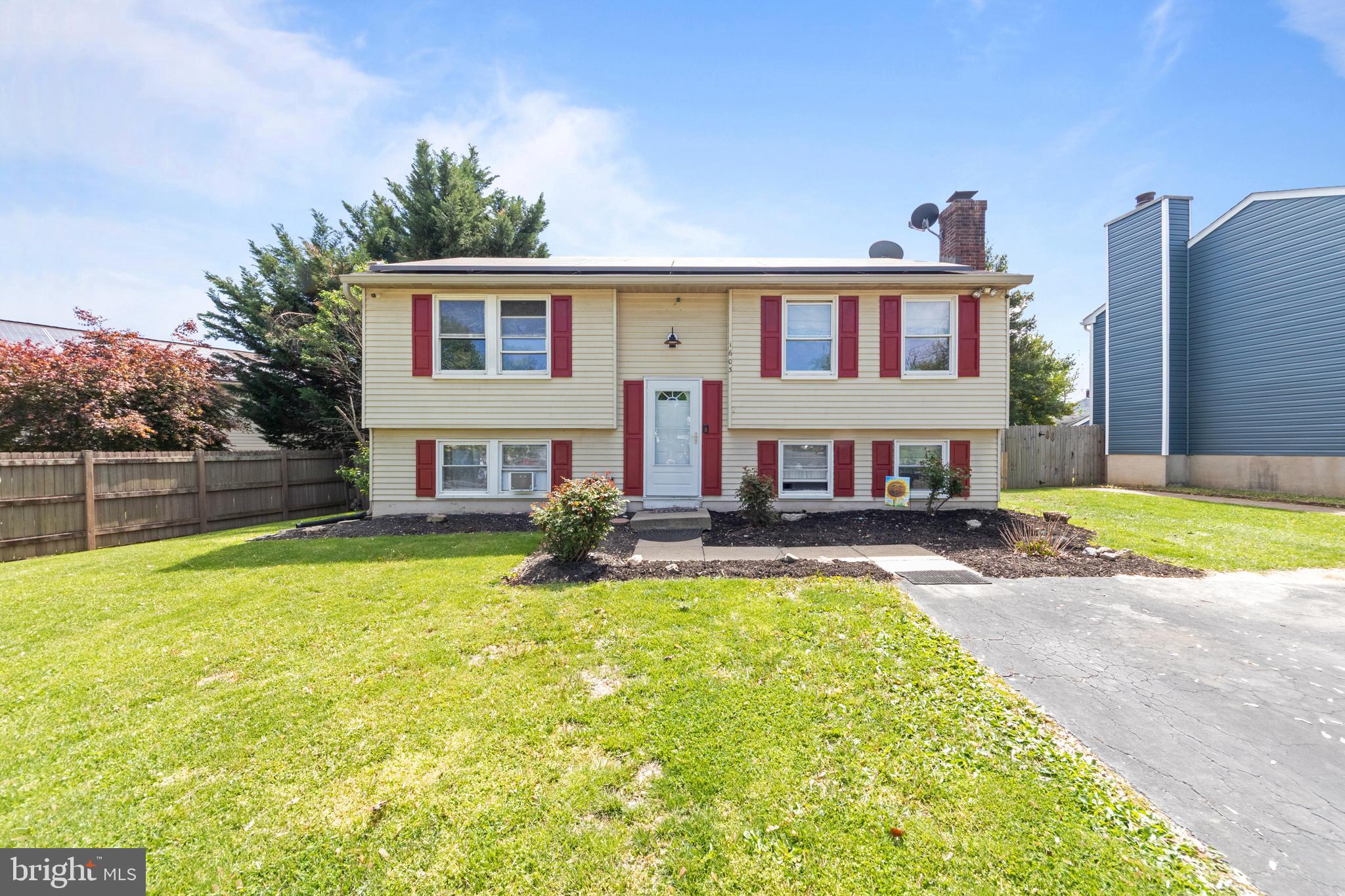 FREDERICKTOWNE VILLAGE - Residential