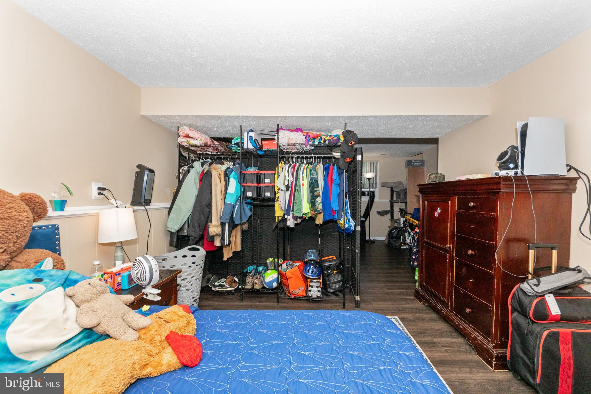 FREDERICKTOWNE VILLAGE - Residential