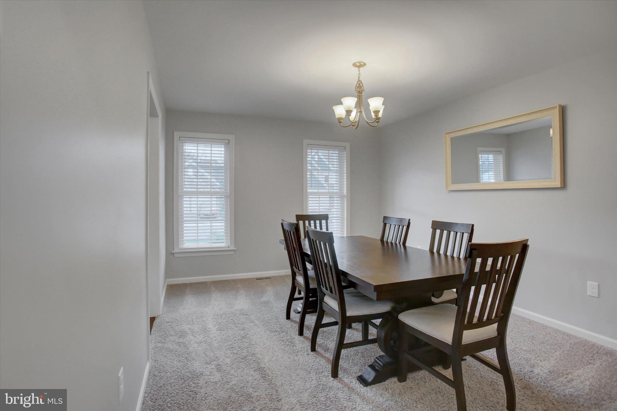 KENDALE OAKS - Residential